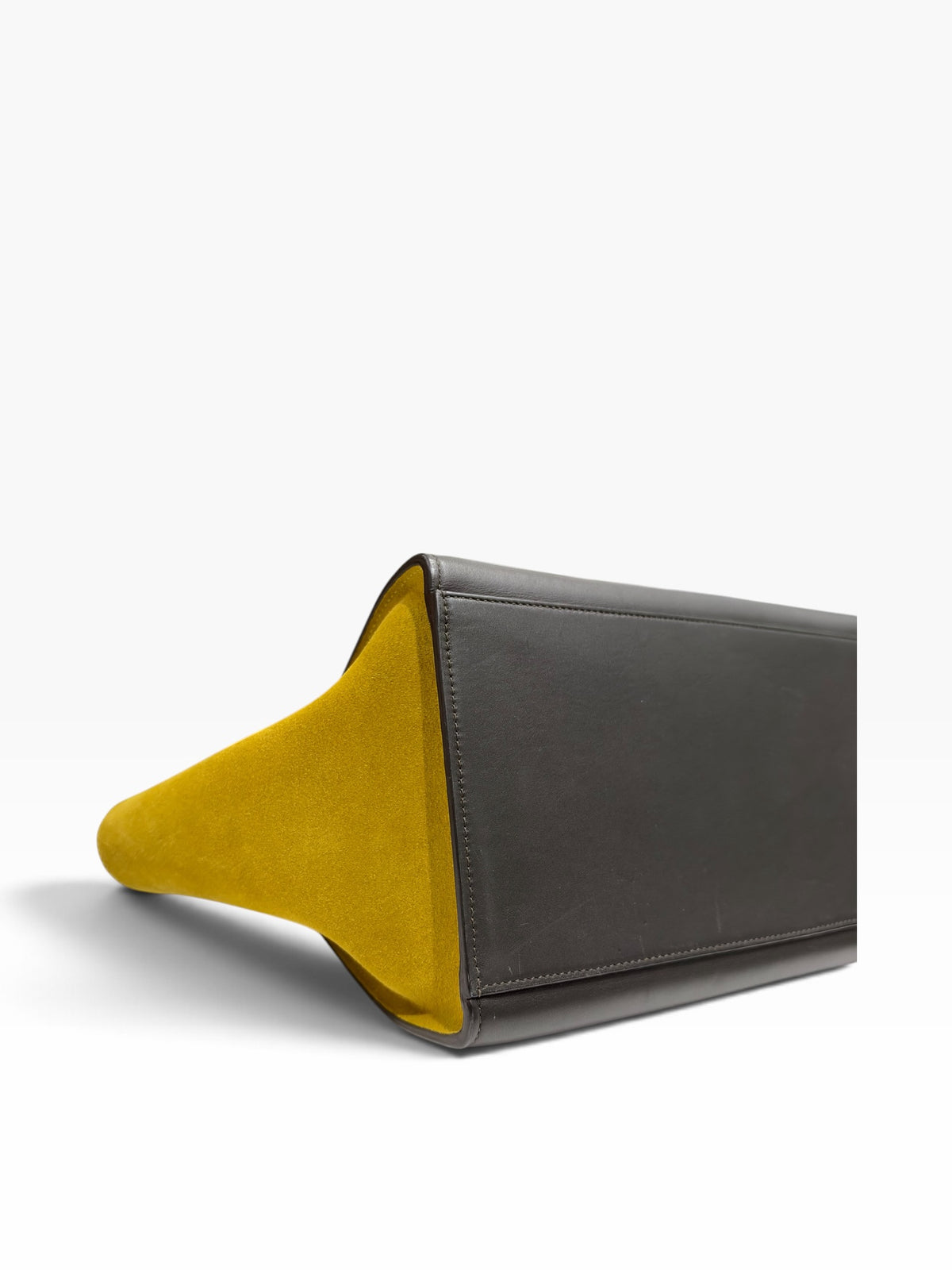 Céline - Sac à main trapèze tricolore en cuir et daim