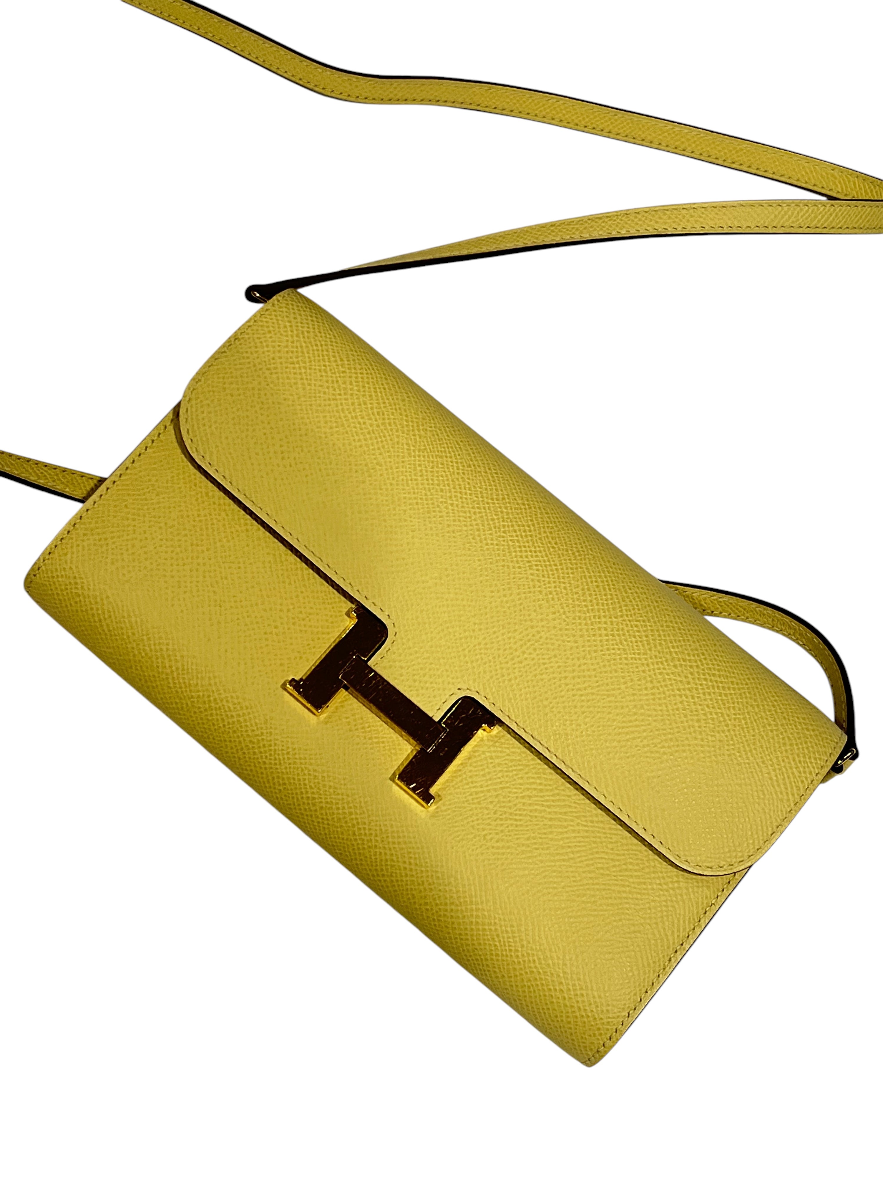 Hermès - pochette constance on the go epsom jaune poussin