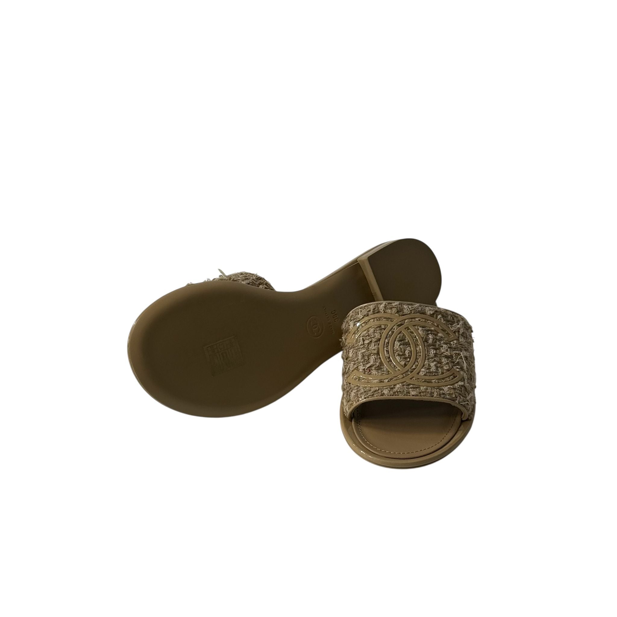 Chanel - Mules en tweed T.38