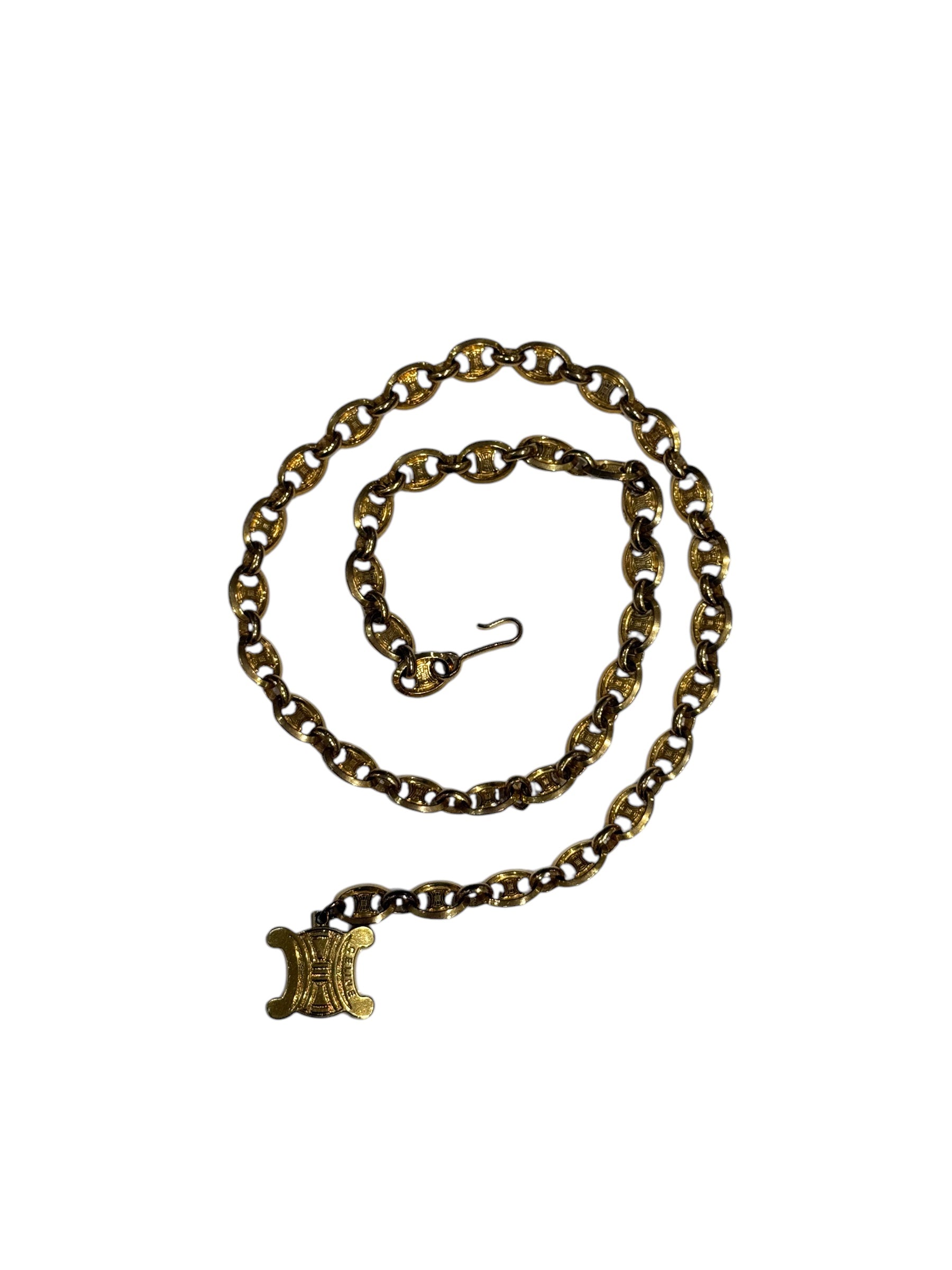 Céline - Goldene Triumphgürtel