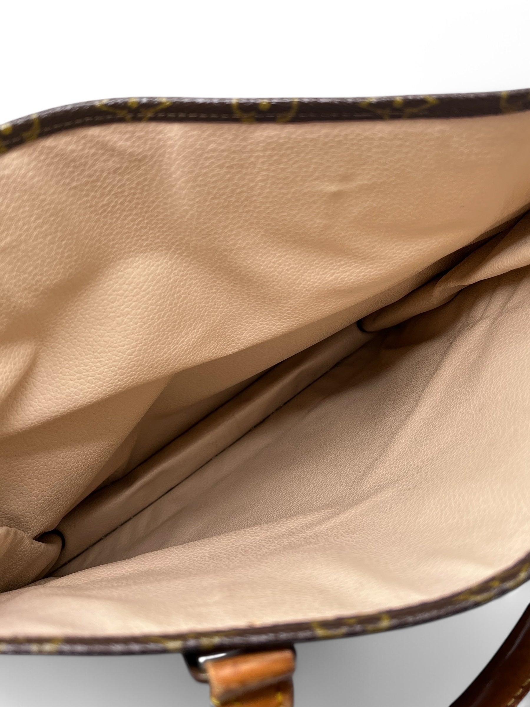 Louis Vuitton - Sac Plat GM