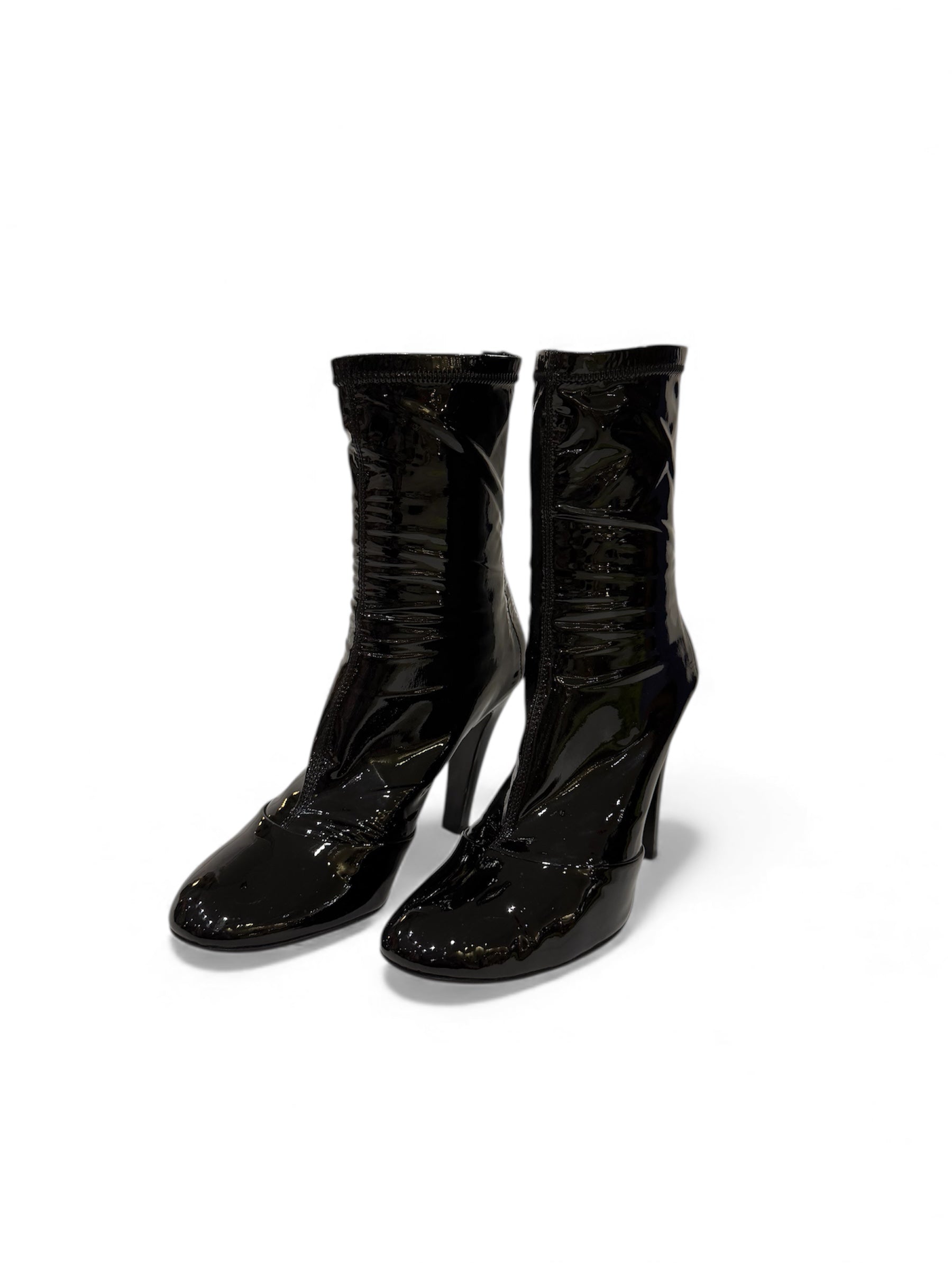 Chanel - Bottines en cuir vernis t.39 1/2