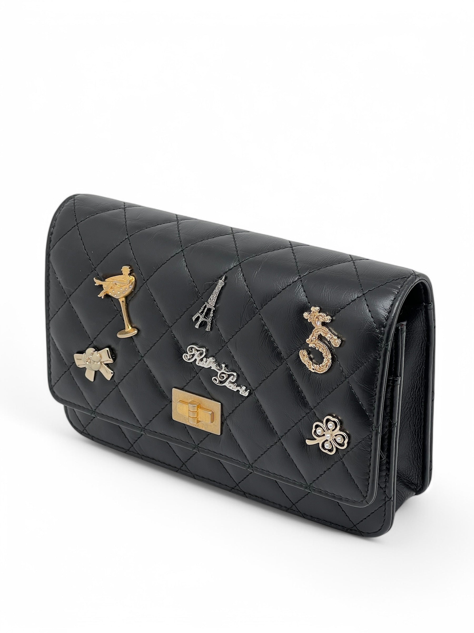 Chanel - Sac Wallet On Chain 2.55