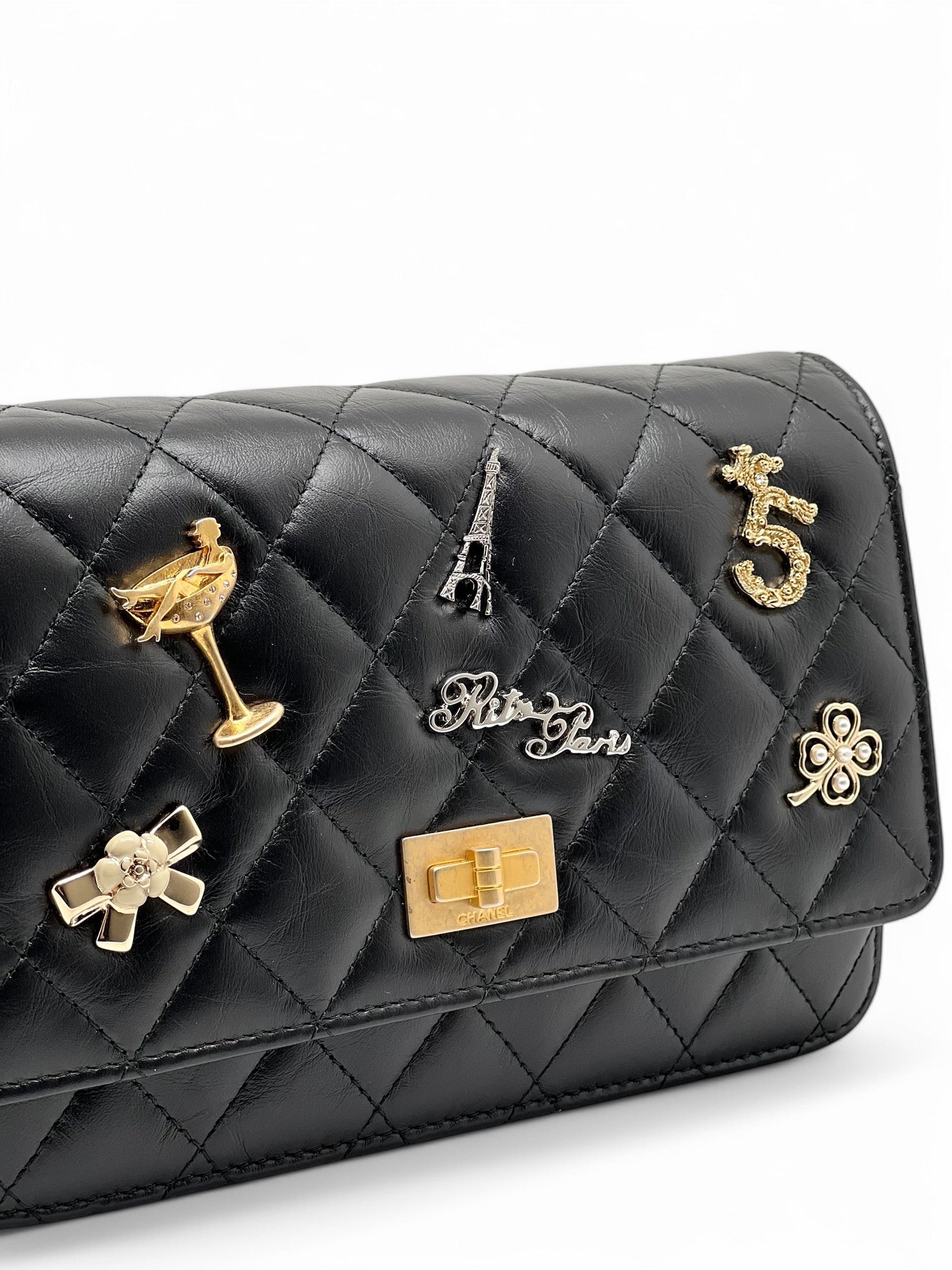 Chanel - Sac Wallet On Chain 2.55