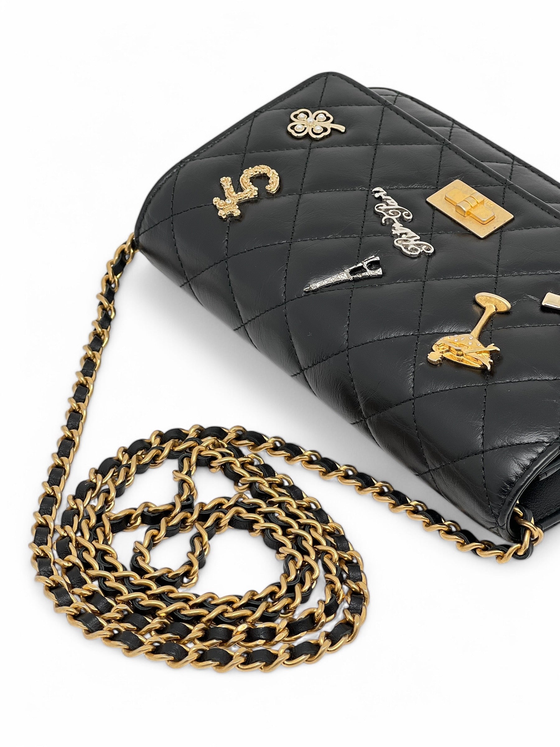 Chanel - Sac Wallet On Chain 2.55