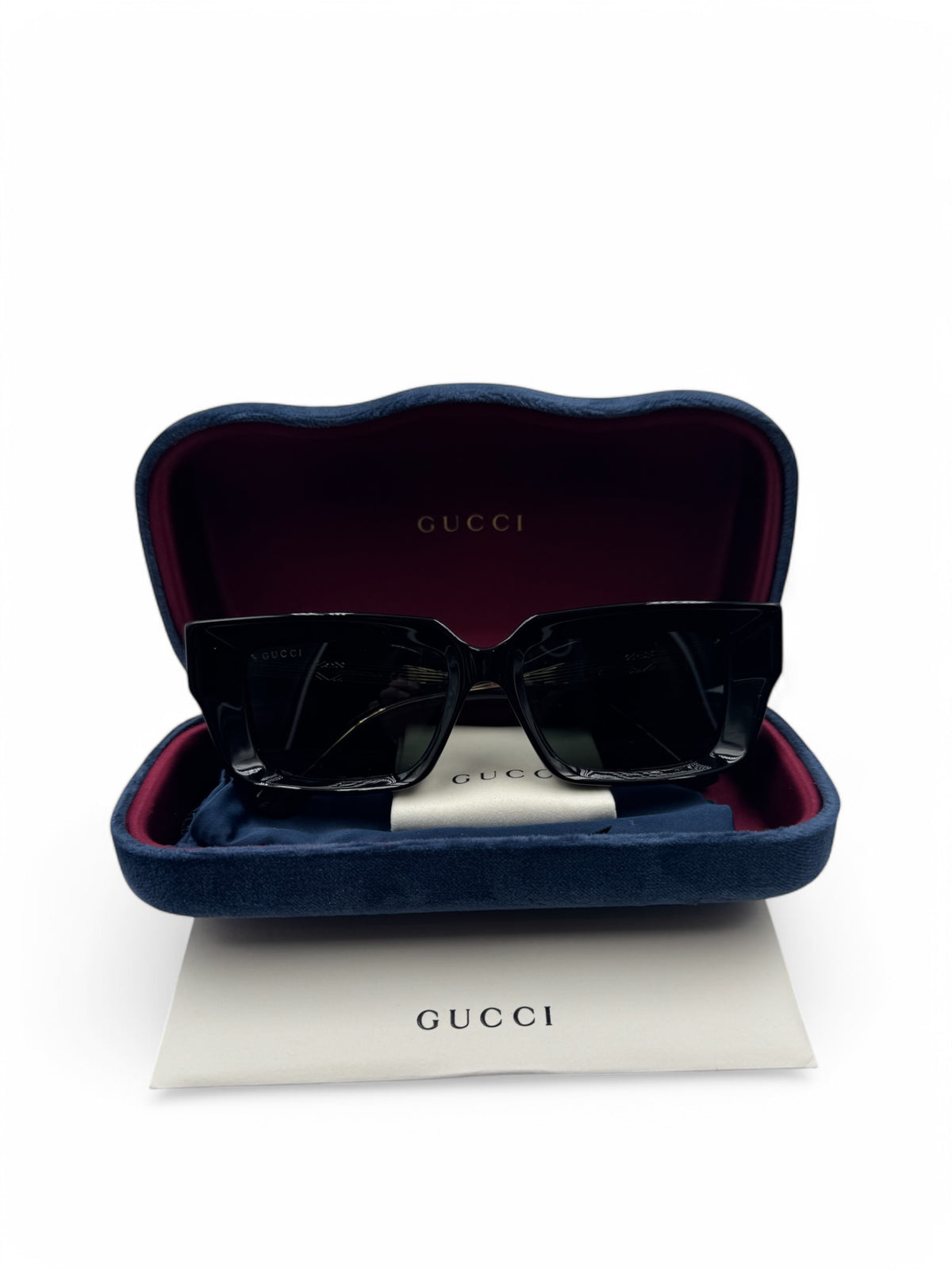 Gucci - Occhiali da sole con borchie