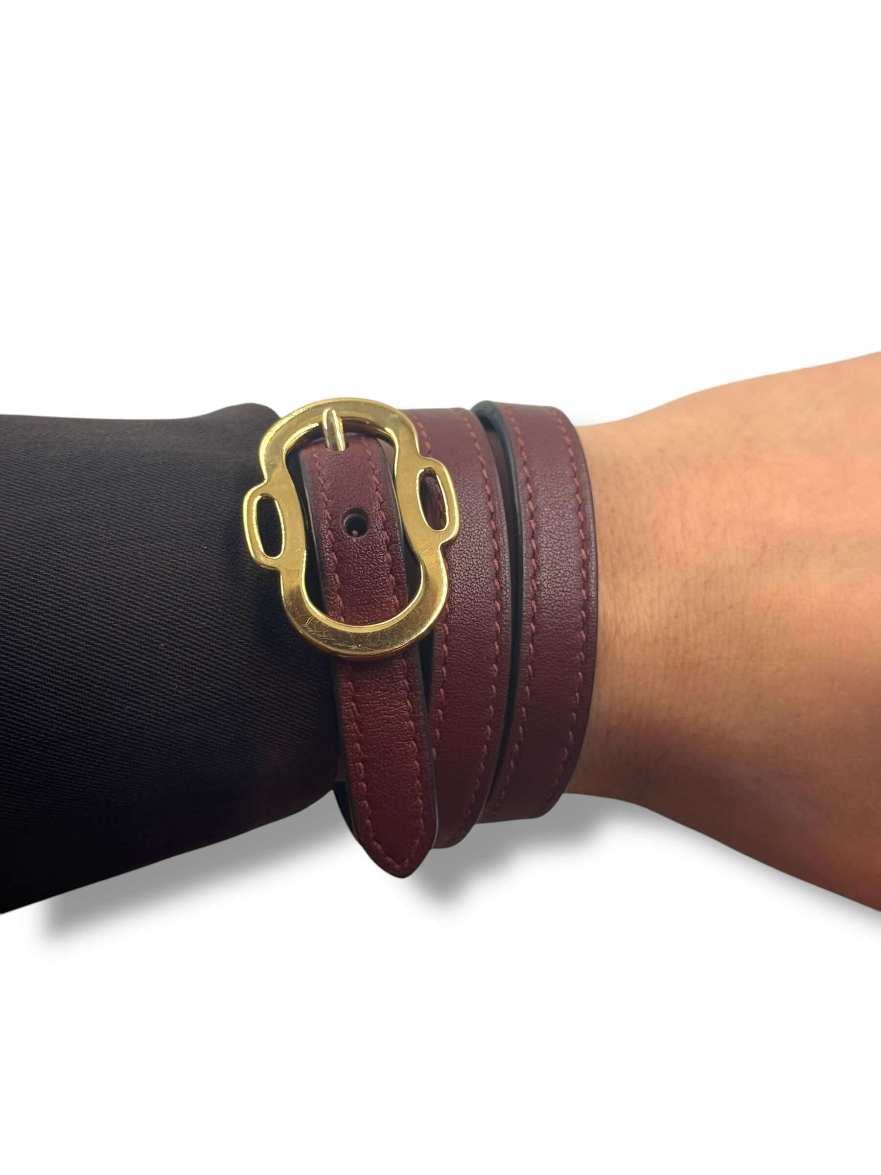 Hermès - Bracelet cuir boucleries triple tour T2