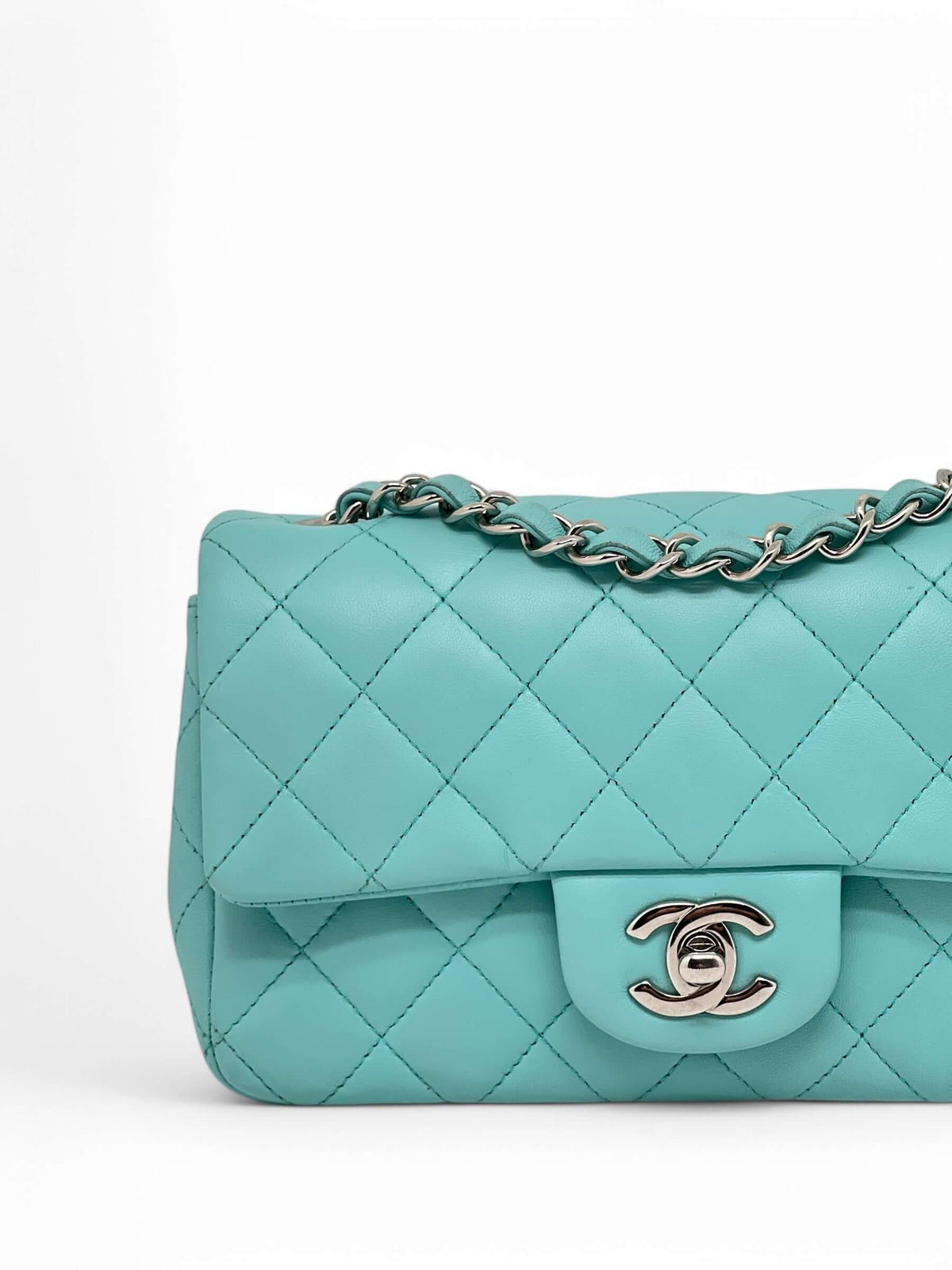 Chanel - Borsa a patta blu Tiffany