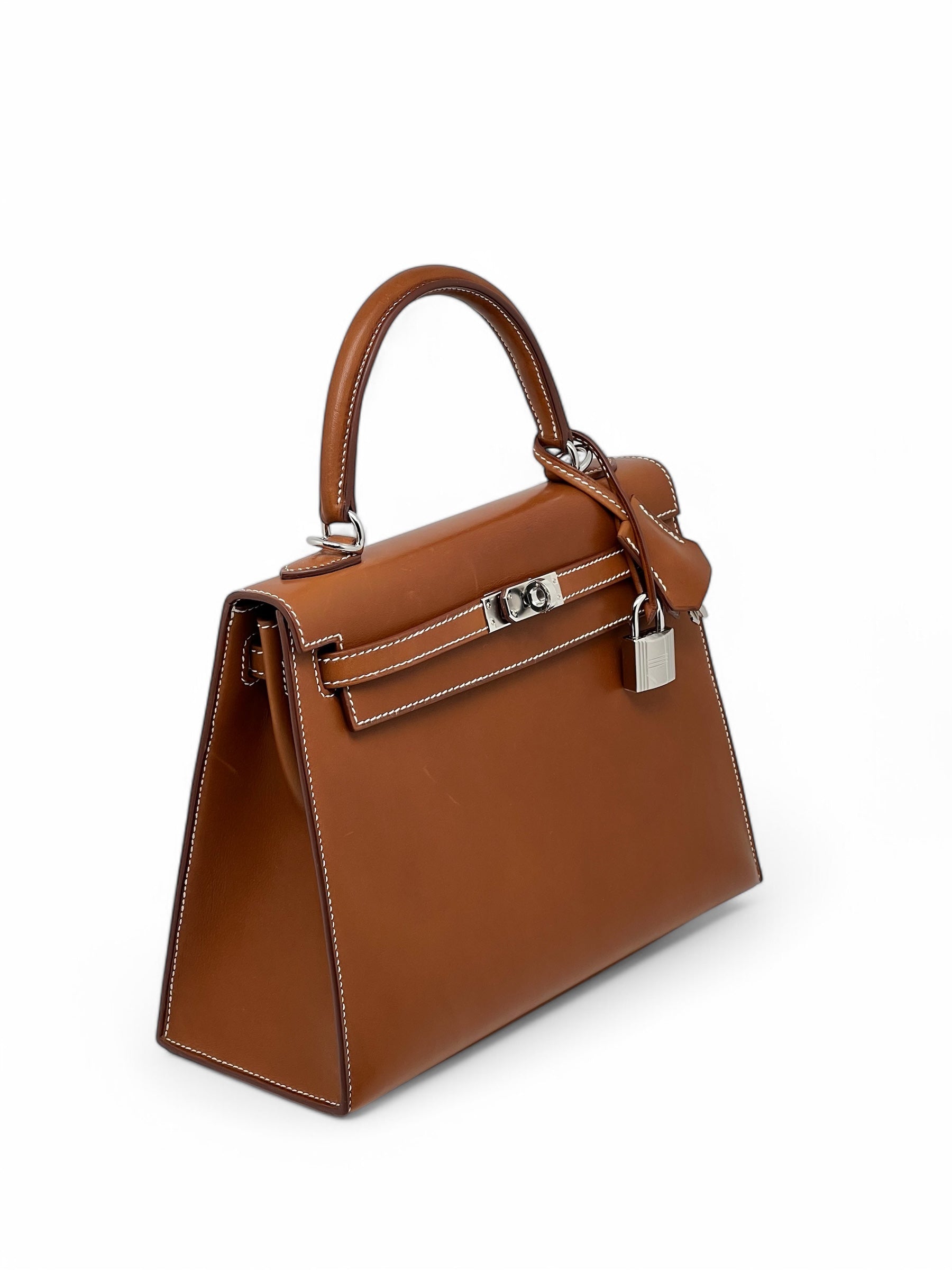 Hermès - Sac Kelly 25 cuir Barénia Naturel Fauve 2024