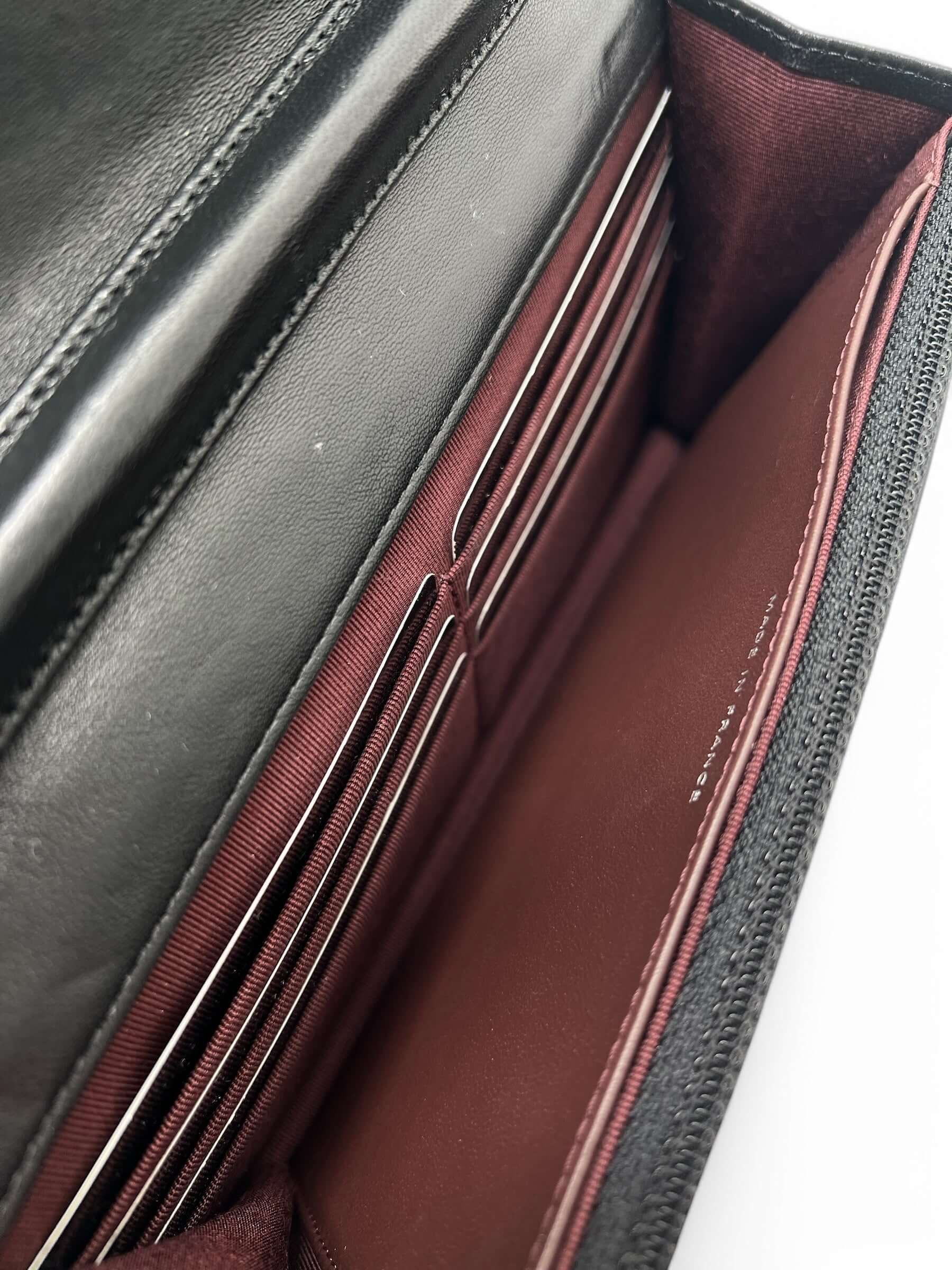 Chanel - Wallet on chain