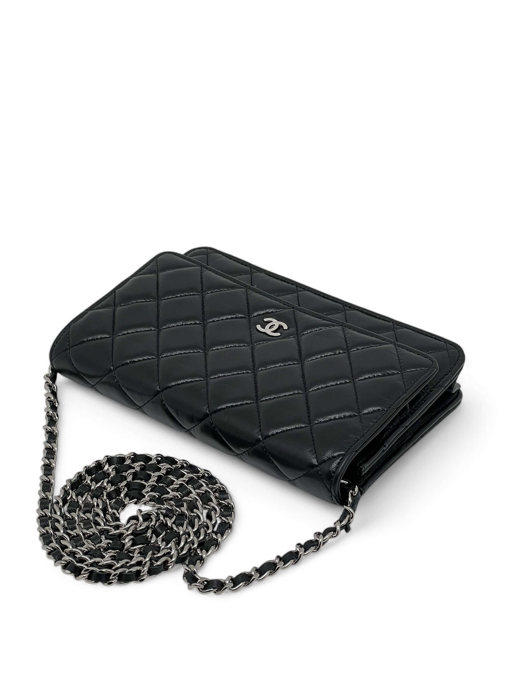 Chanel - Wallet on chain