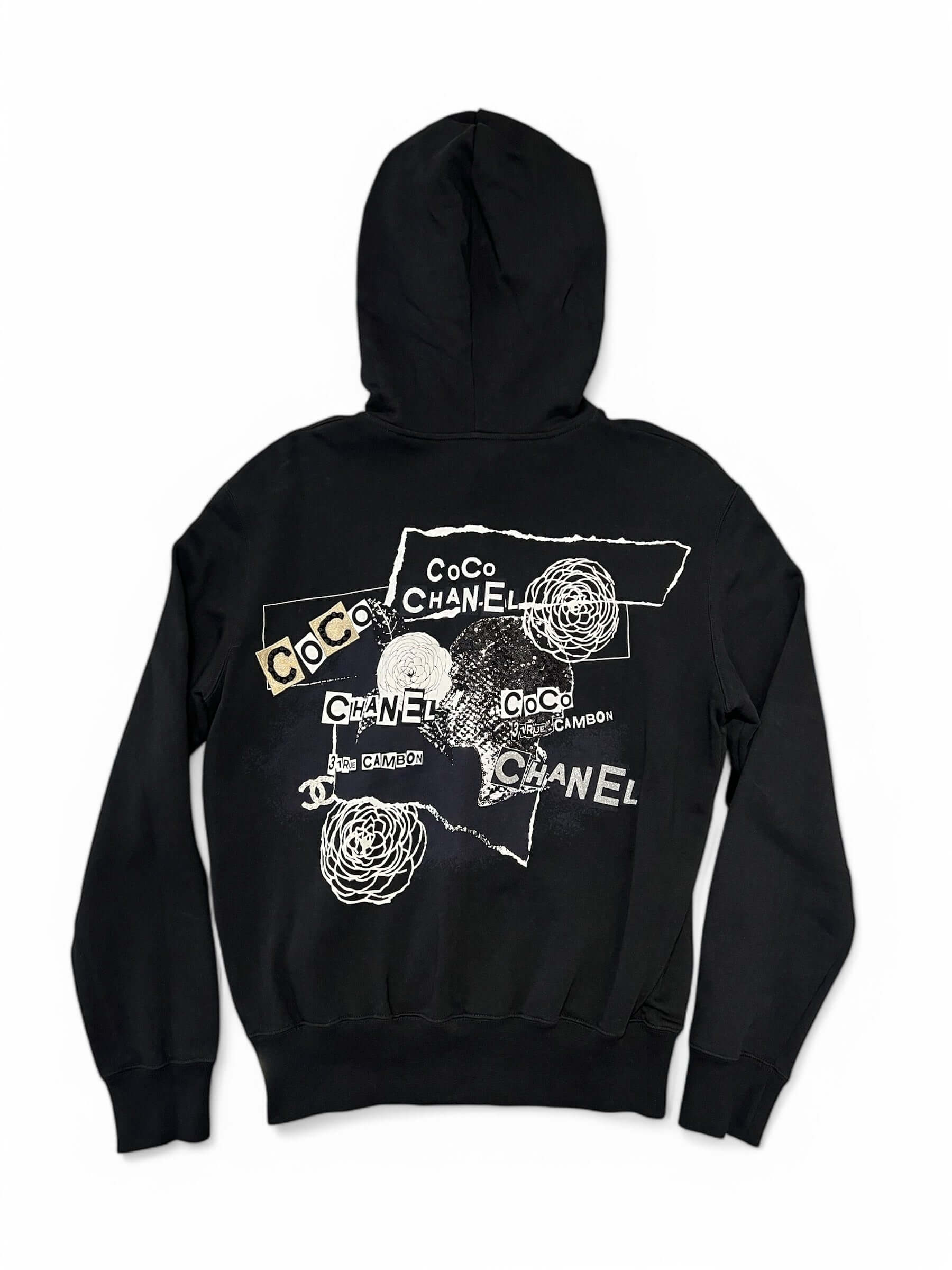 Chanel - Gilet avec sequins T38