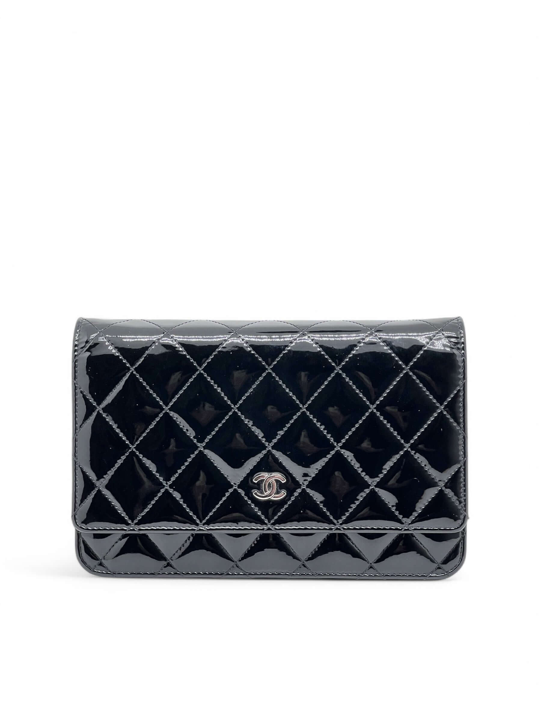 Chanel - Sac Wallet on chain en cuir vernis