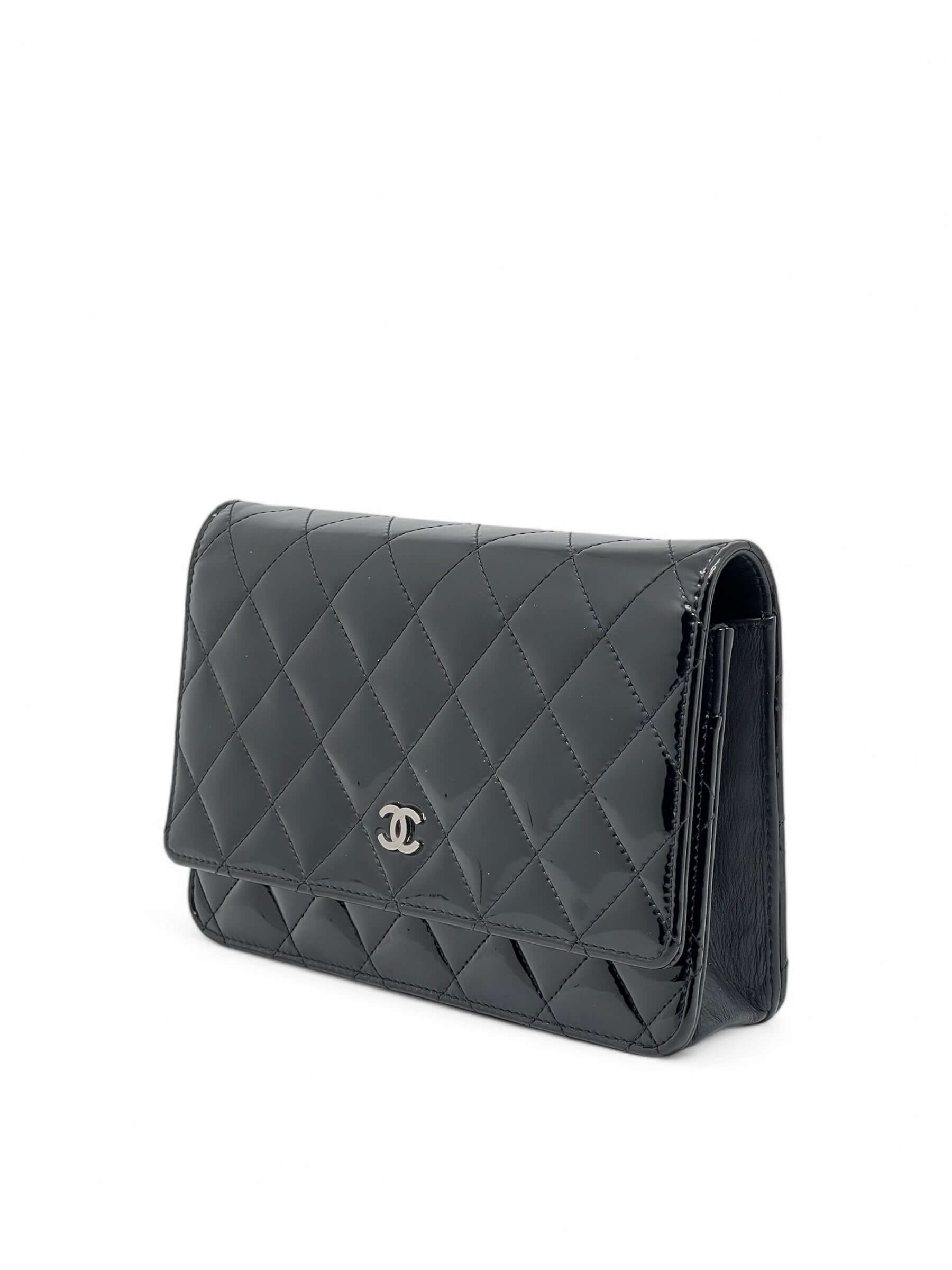 Chanel - Sac Wallet on chain en cuir vernis