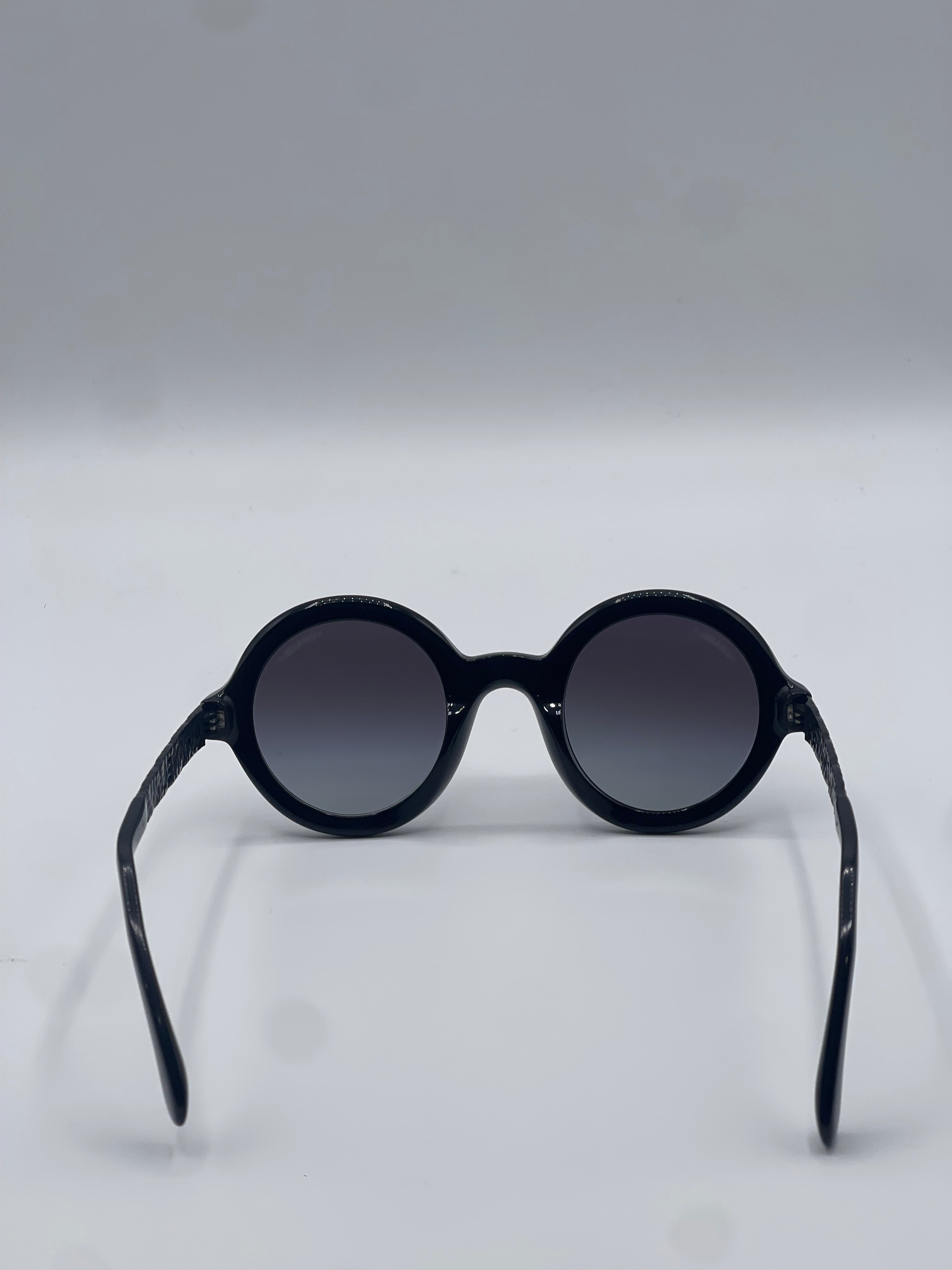 Chanel - Round sunglasses