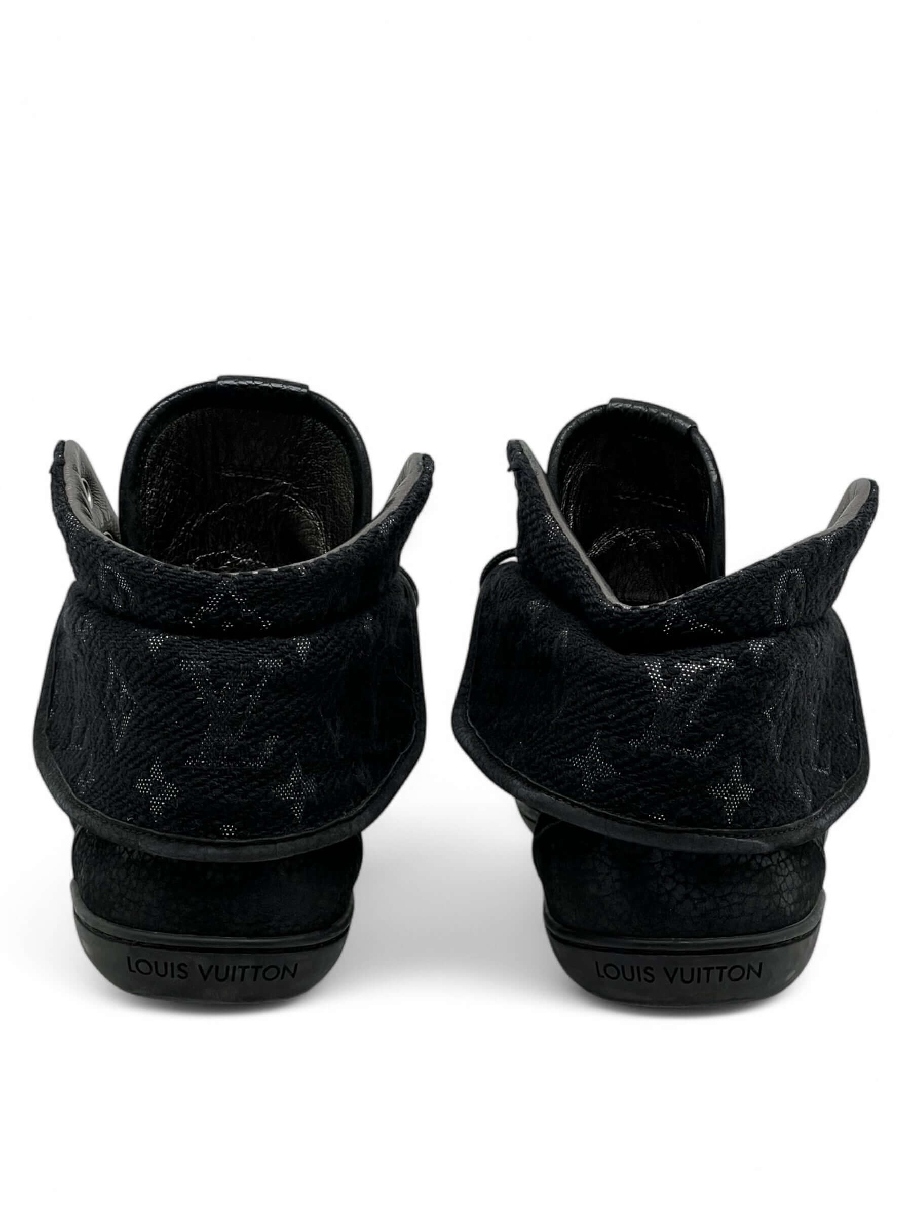 Louis Vuitton - Baskets T38
