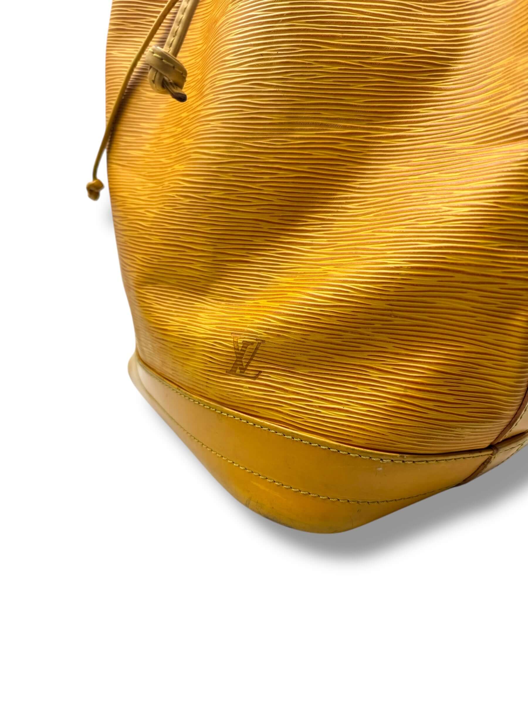 Louis Vuitton - Sac Noé cuir epi jaune