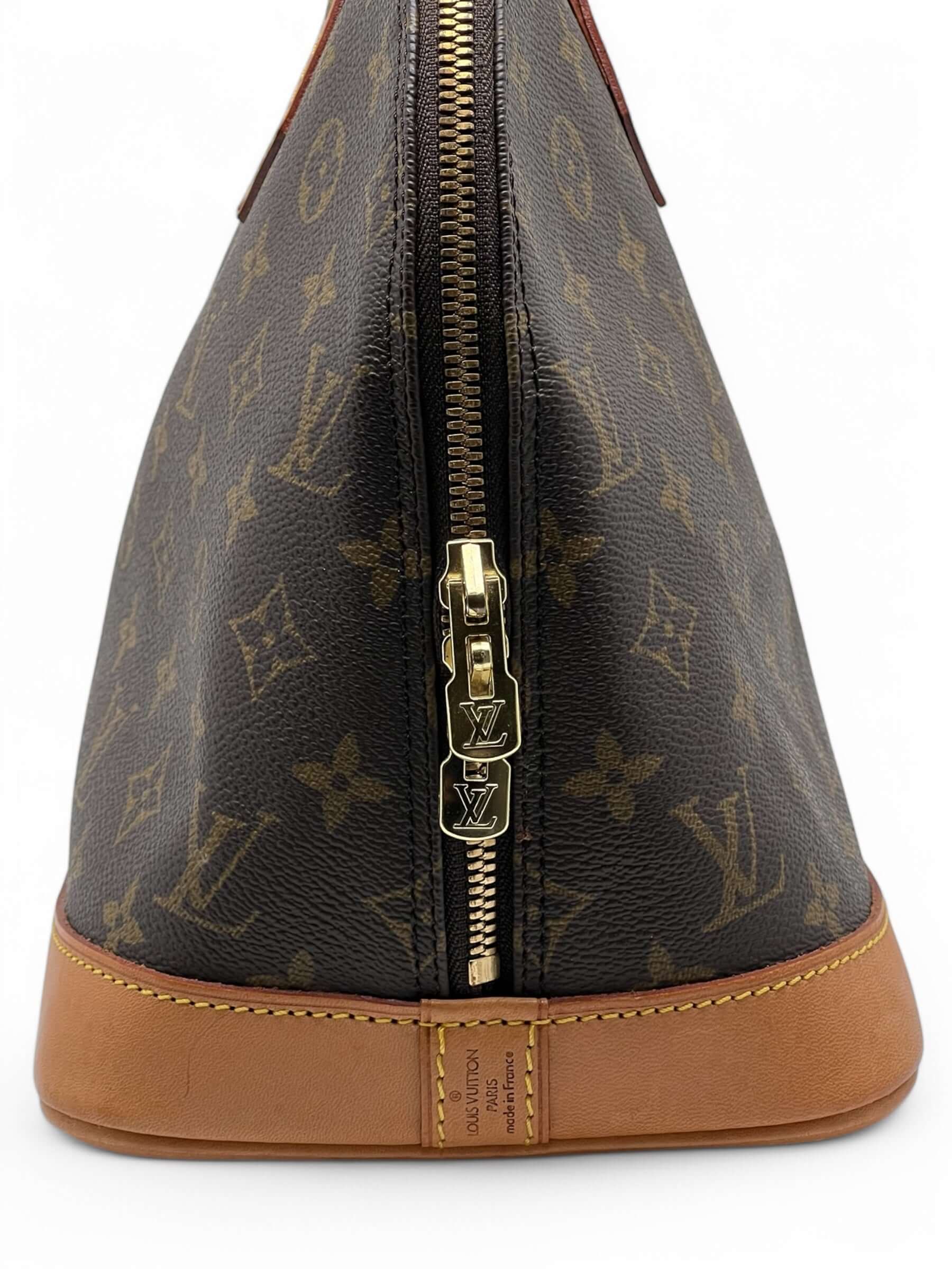 Louis Vuitton - Sac Alma