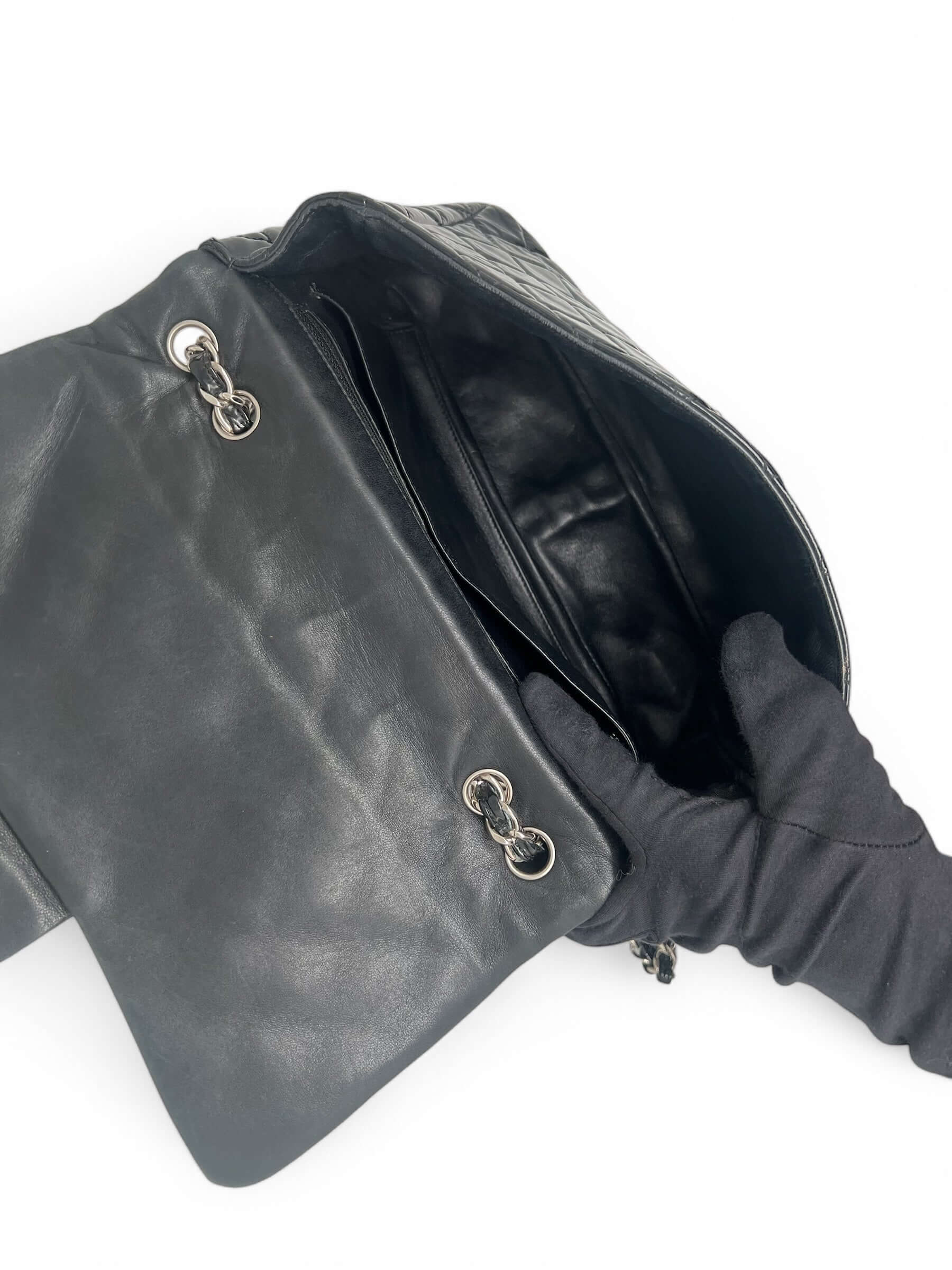 Chanel - Sac Timeless Jumbo Vernis