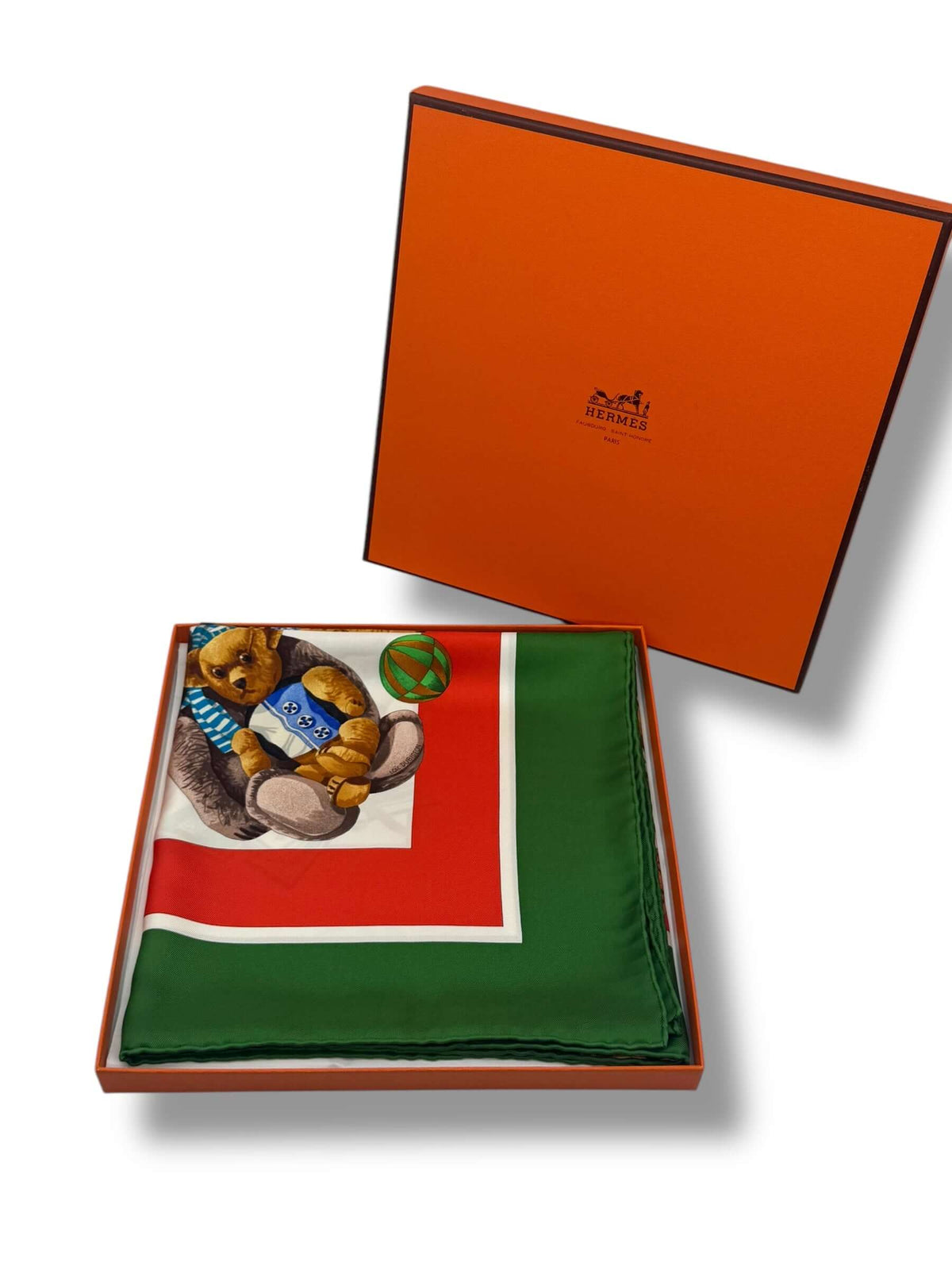 Hermès - 90 Scarf “Confidents des coeurs” in Green and Red