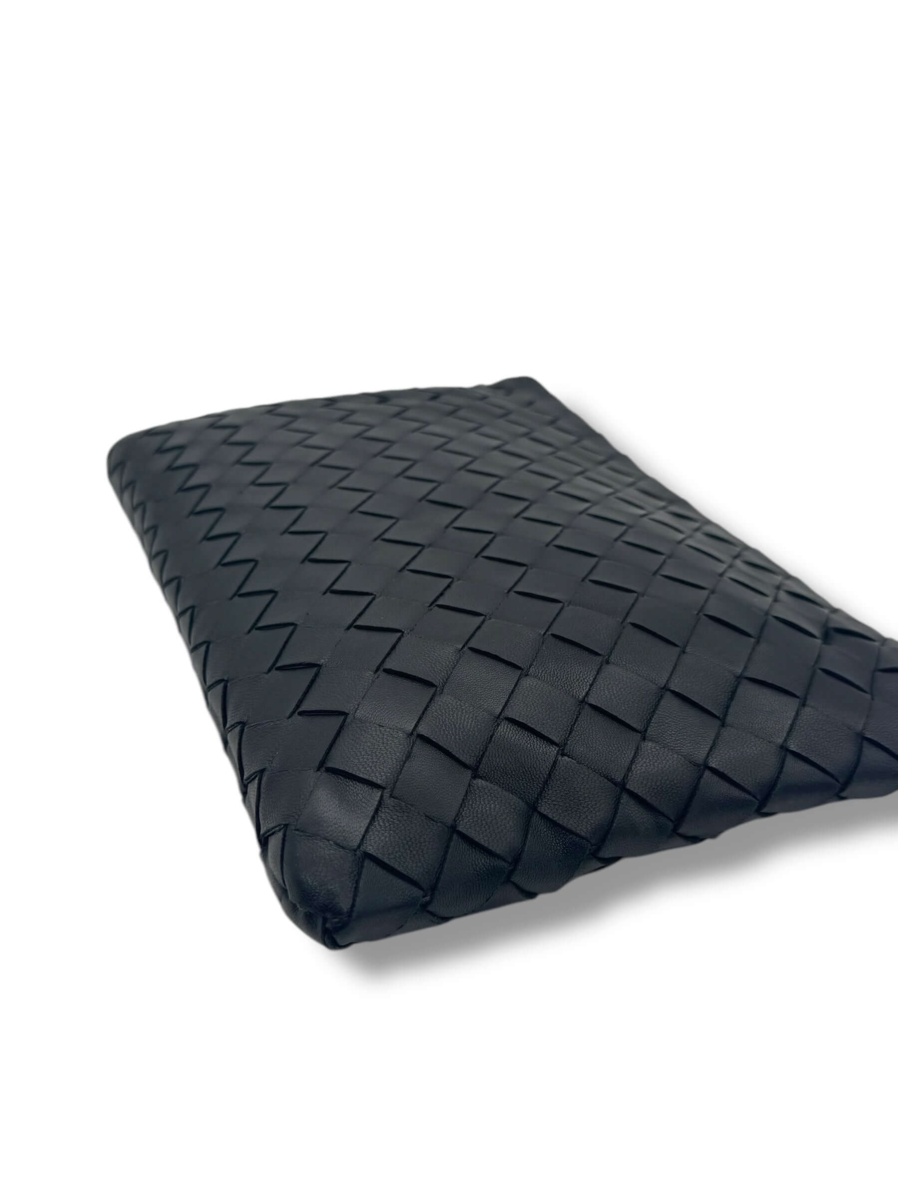 Bottega Veneta - Pochette tressée noir
