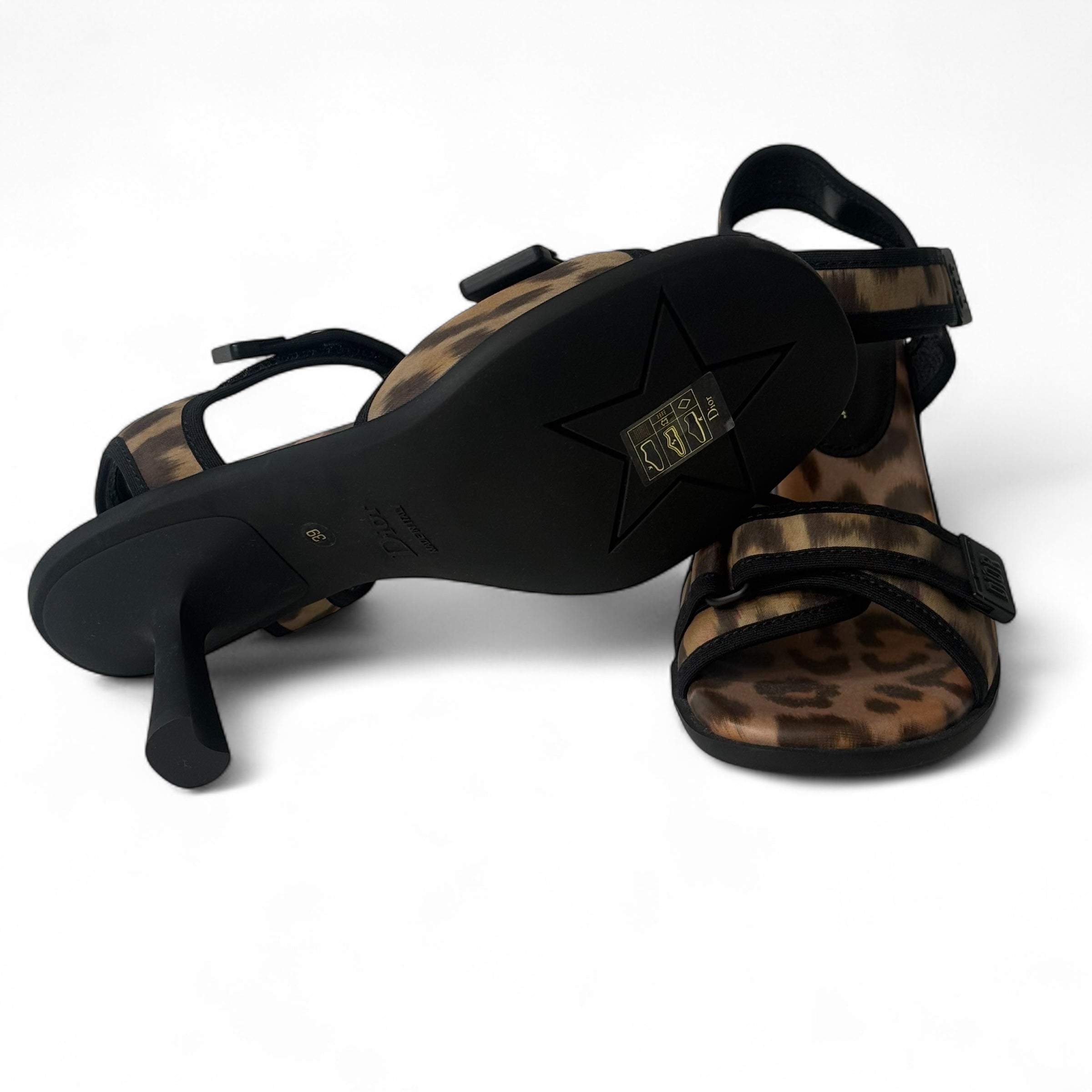 Dior - Sandales à talons léopard T.39
