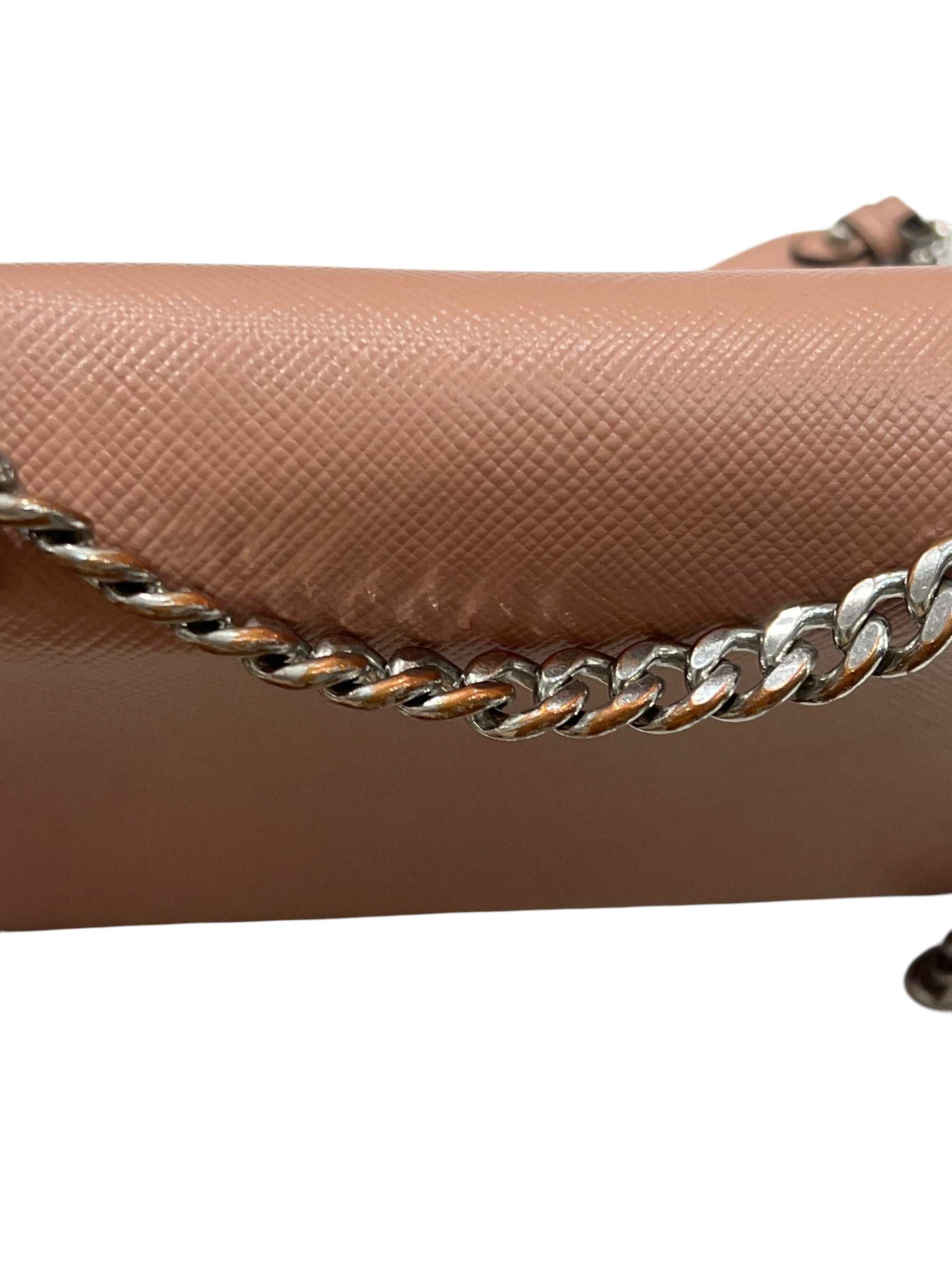 Prada - sac cuir saffiano rose nude