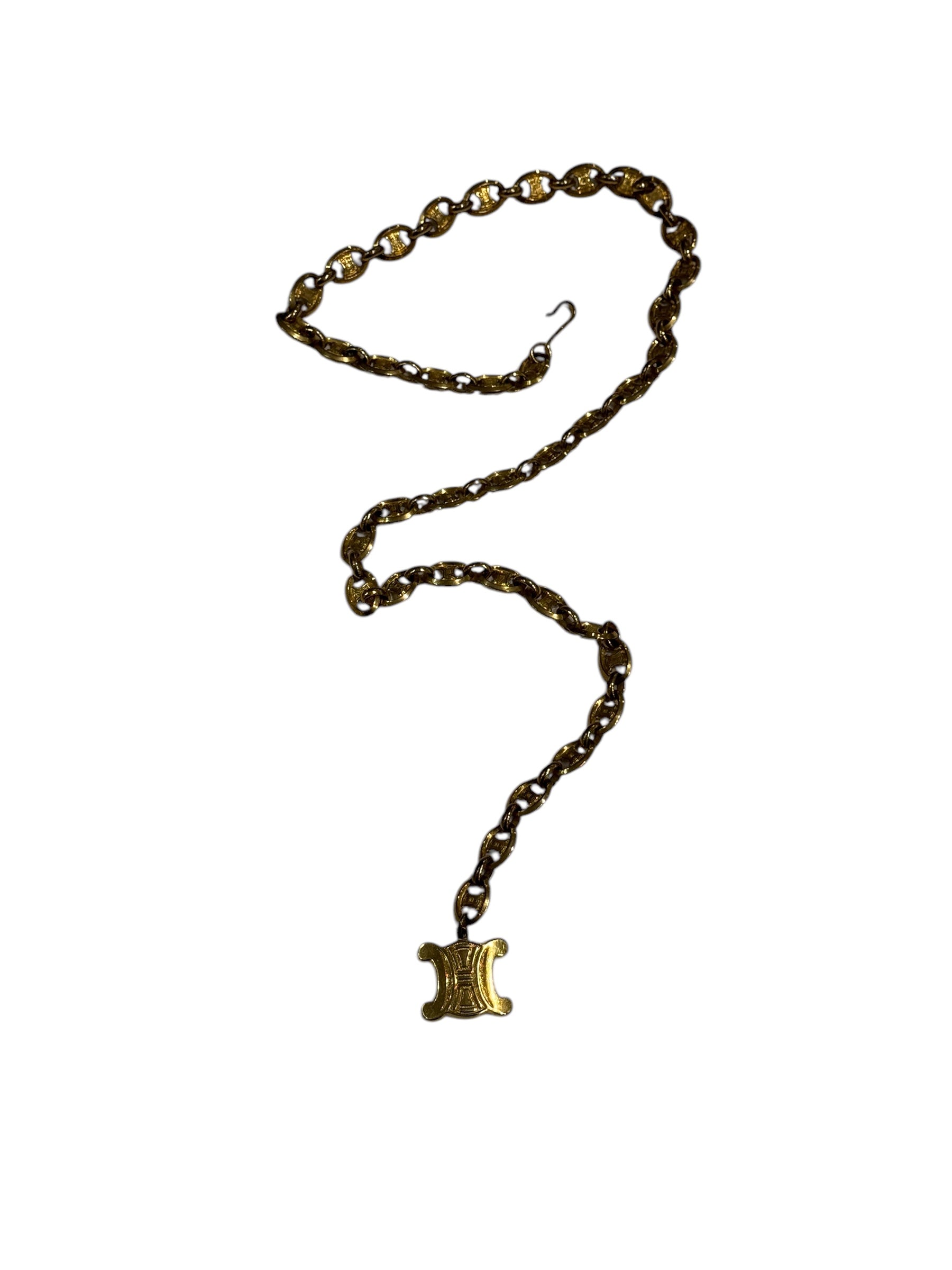 Céline - Goldene Triumphgürtel