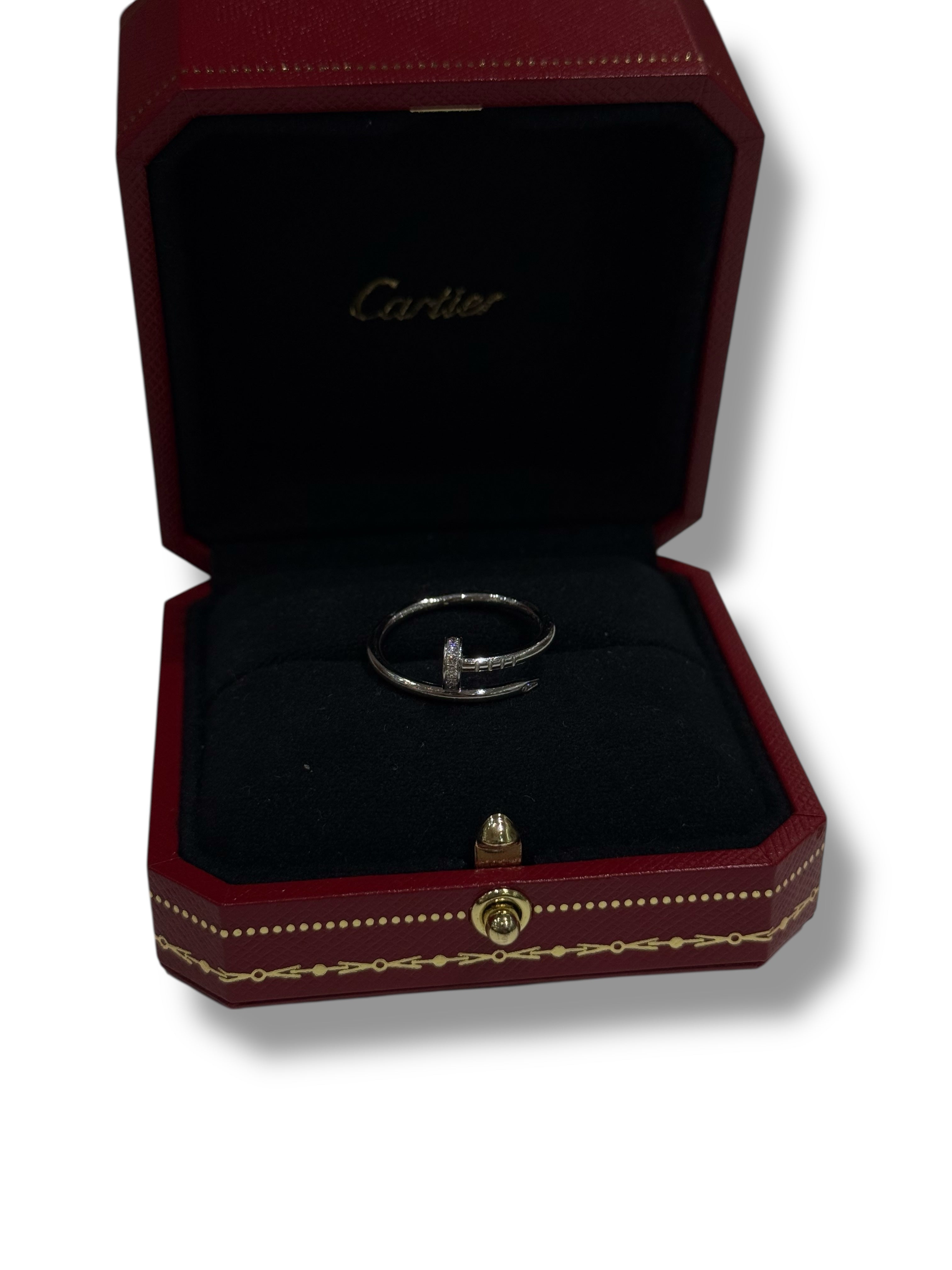 Cartier - Bague juste un clou or gris et diamants T.56