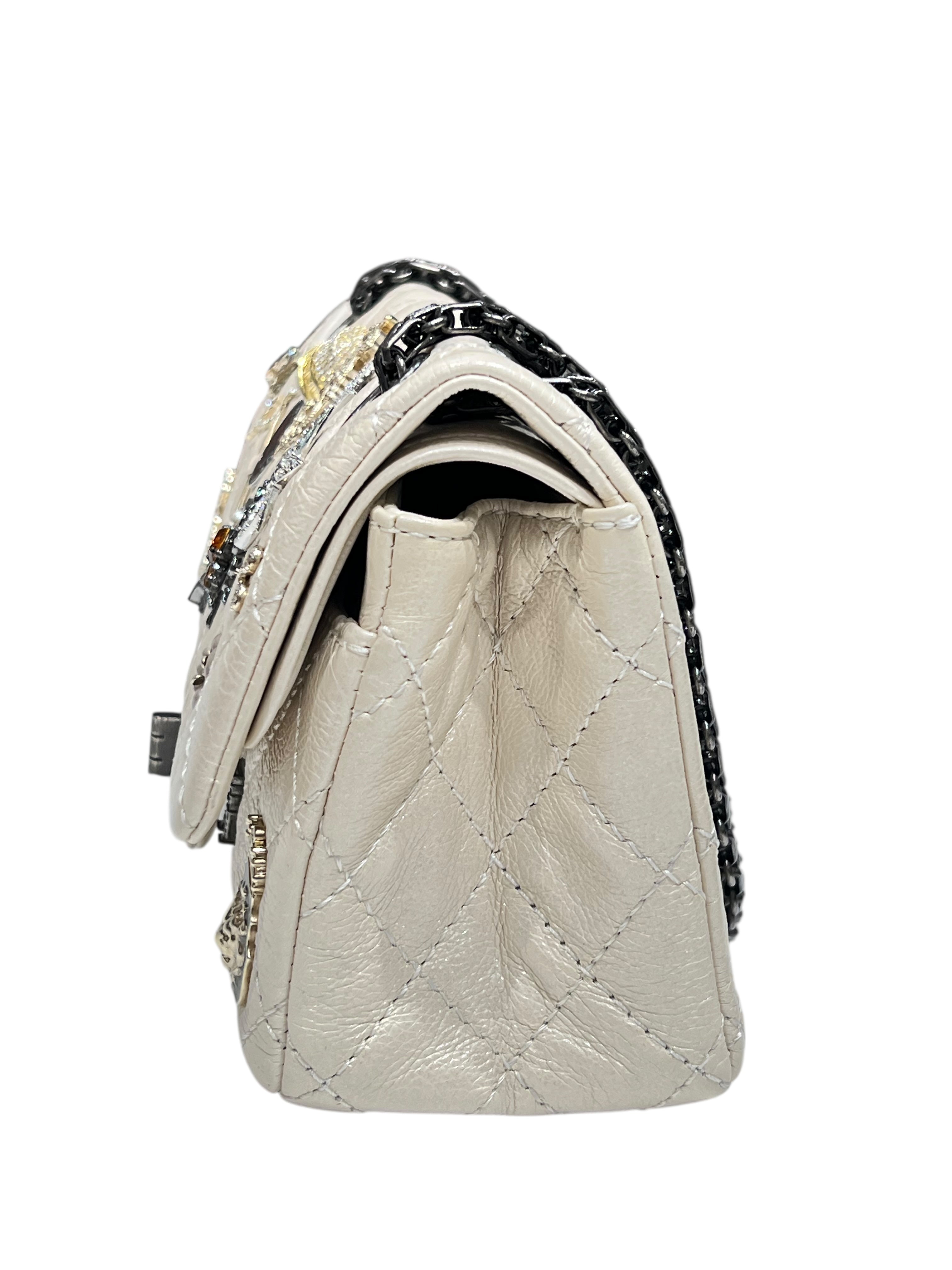 Chanel - sac 2.55 mini édition limitée écru irisé
