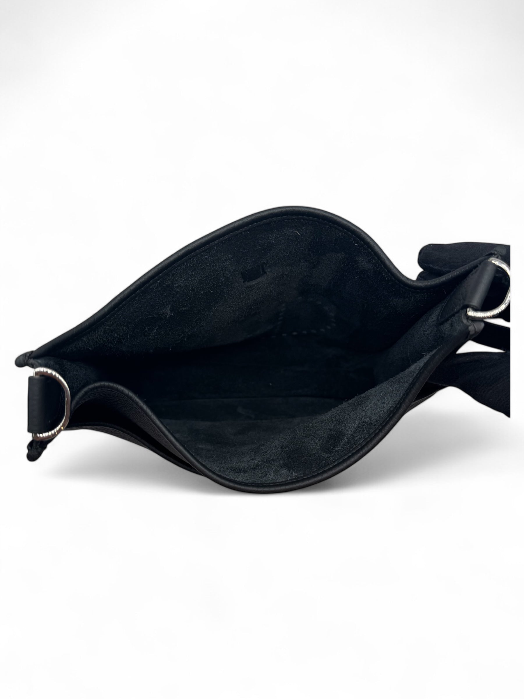 Hermès - Tasche Evelyne Poche III 29 Schwarz