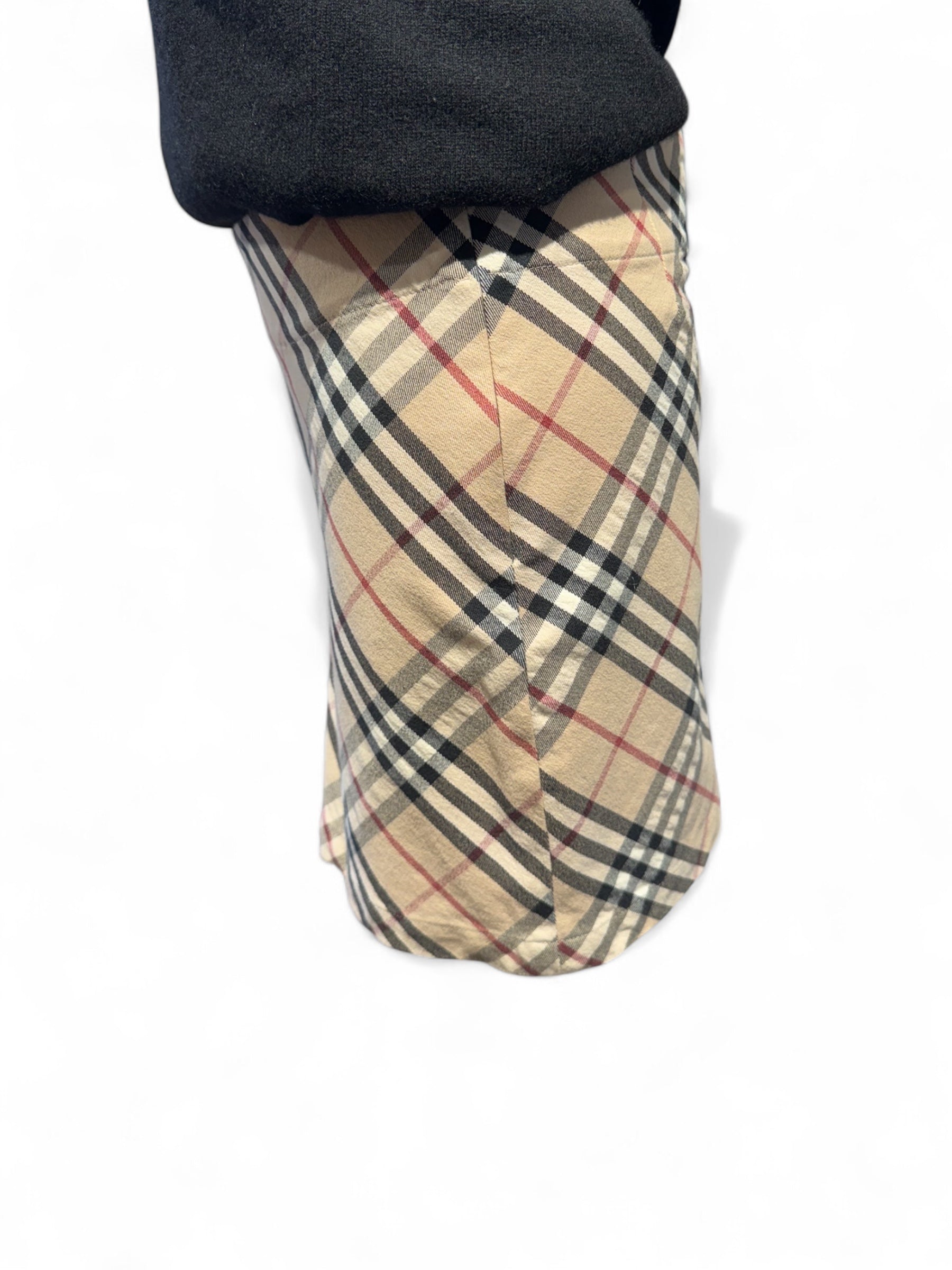 Burberry - Jupe Motif tartan T38