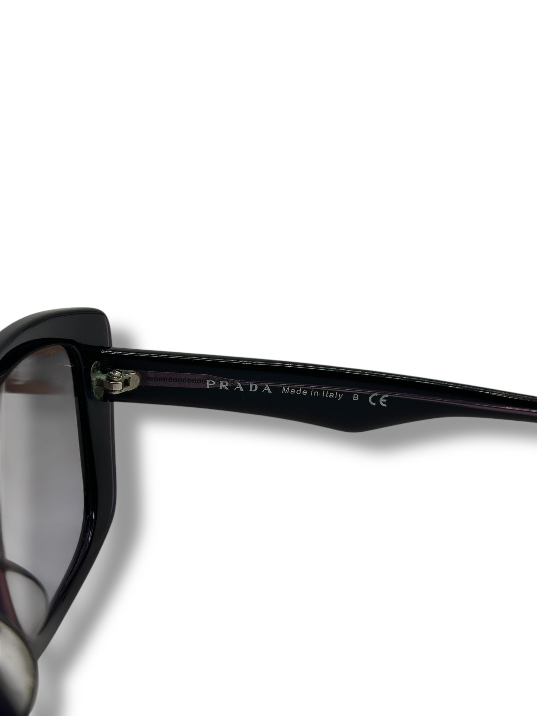 Prada - Lunette de soleil aubergine