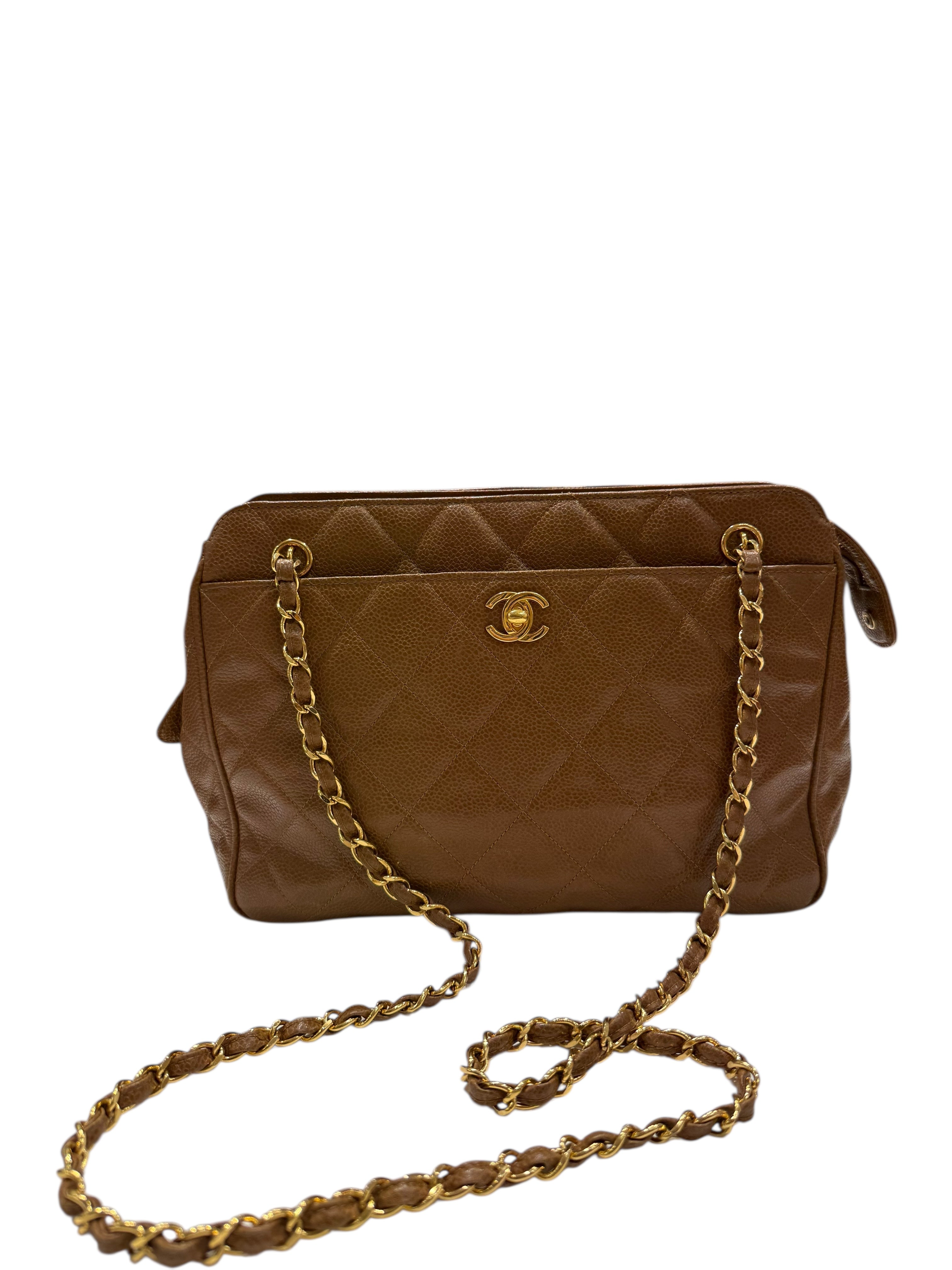 Chanel - Sac petit allongé mademoiselle vintage en cuir caviar camel