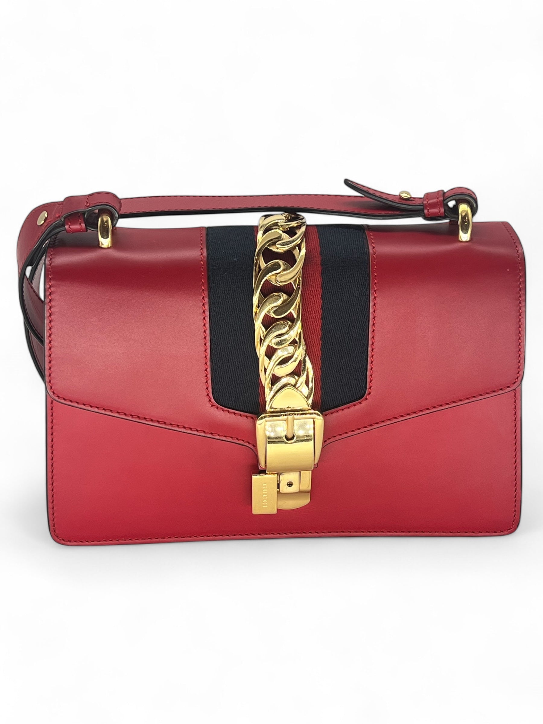 Gucci - Sac Sylvie rouge