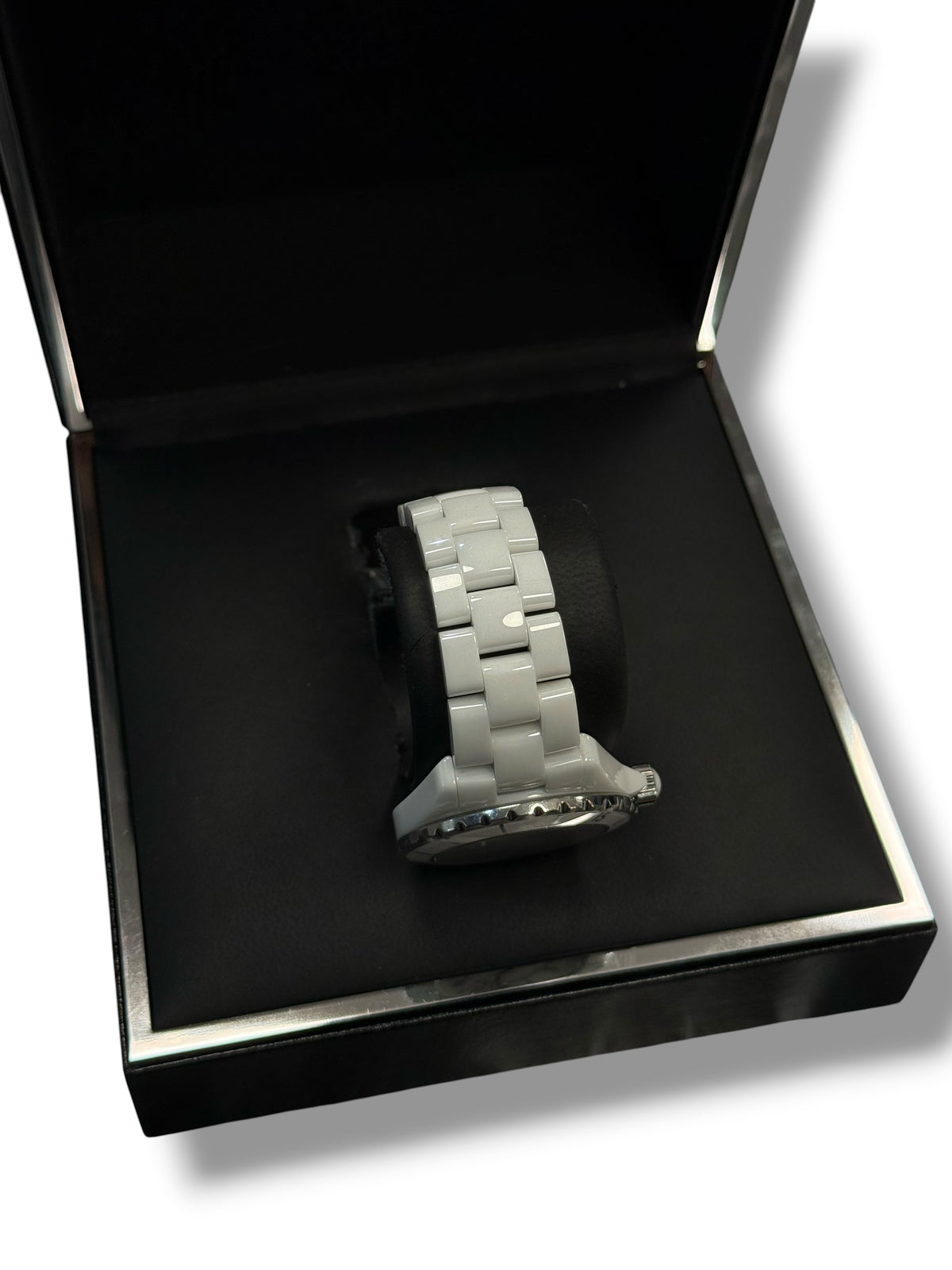 Chanel – J12 Date, 38 mm, Automatik, weißer Keramik