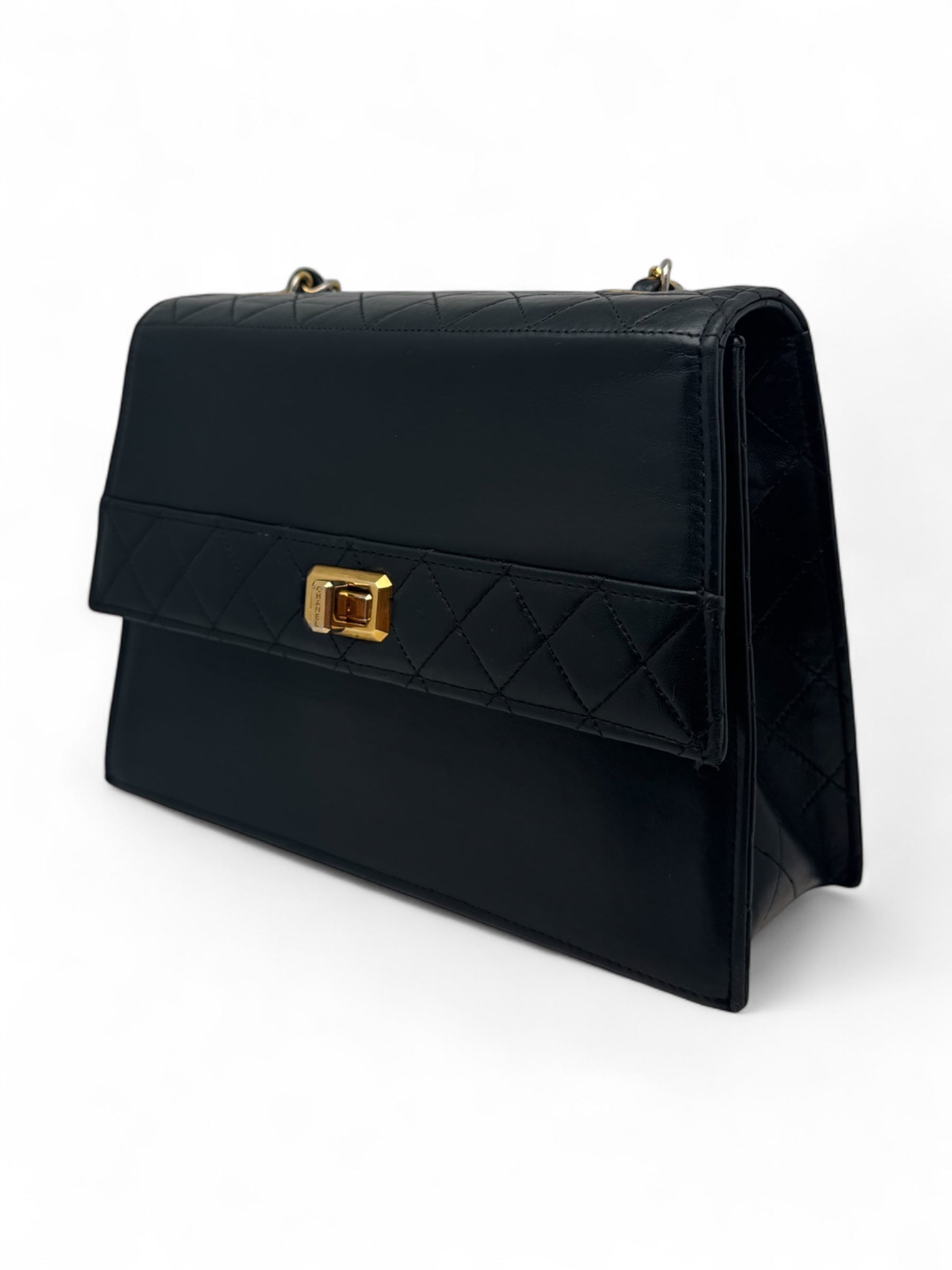 Chanel - Sac Trapezio en cuir