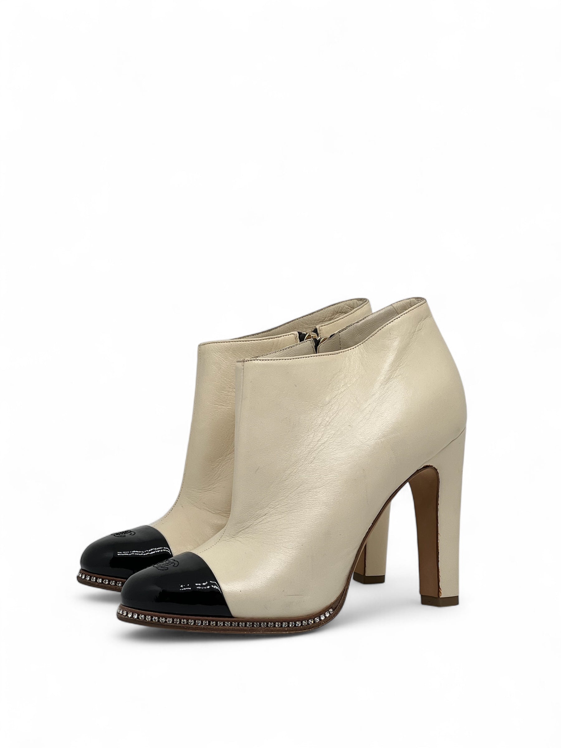 Chanel - Bottines bicolores T35,5C
