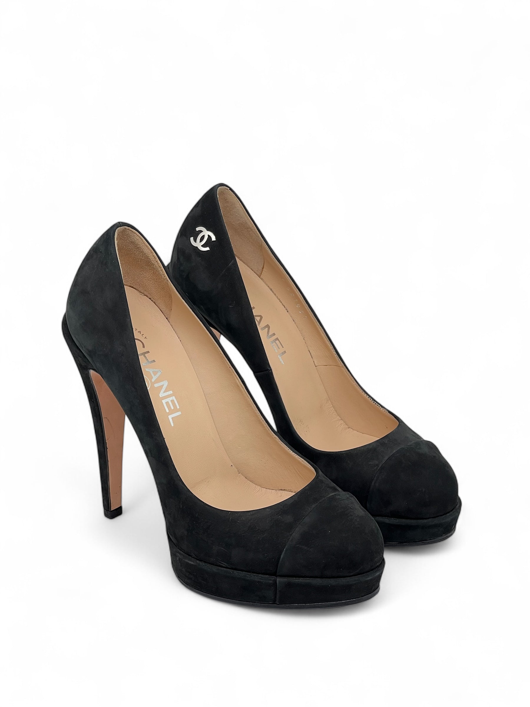Chanel - Escarpins en daim noir T37,5