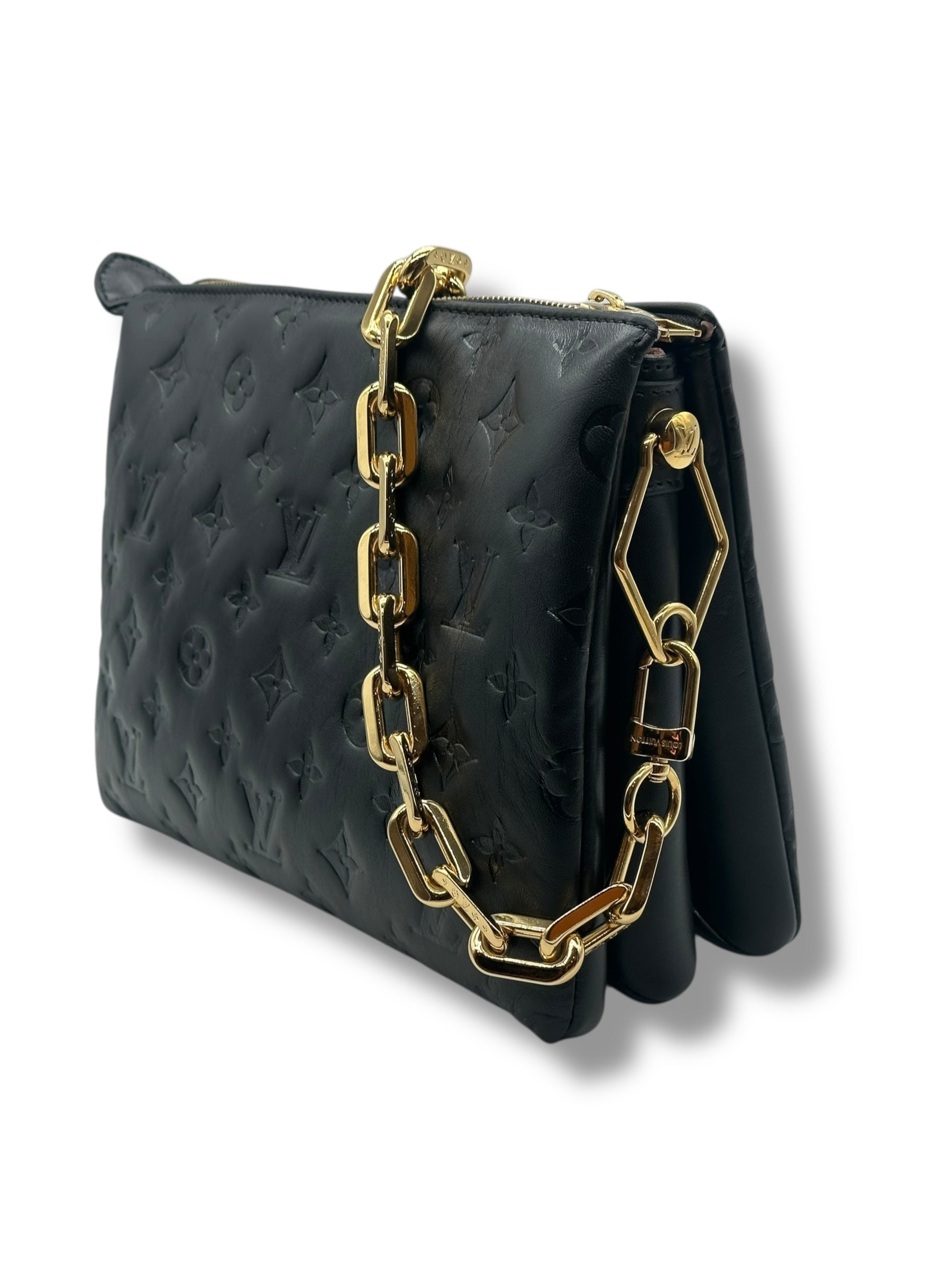Louis Vuitton - Sac Coussin PM noir