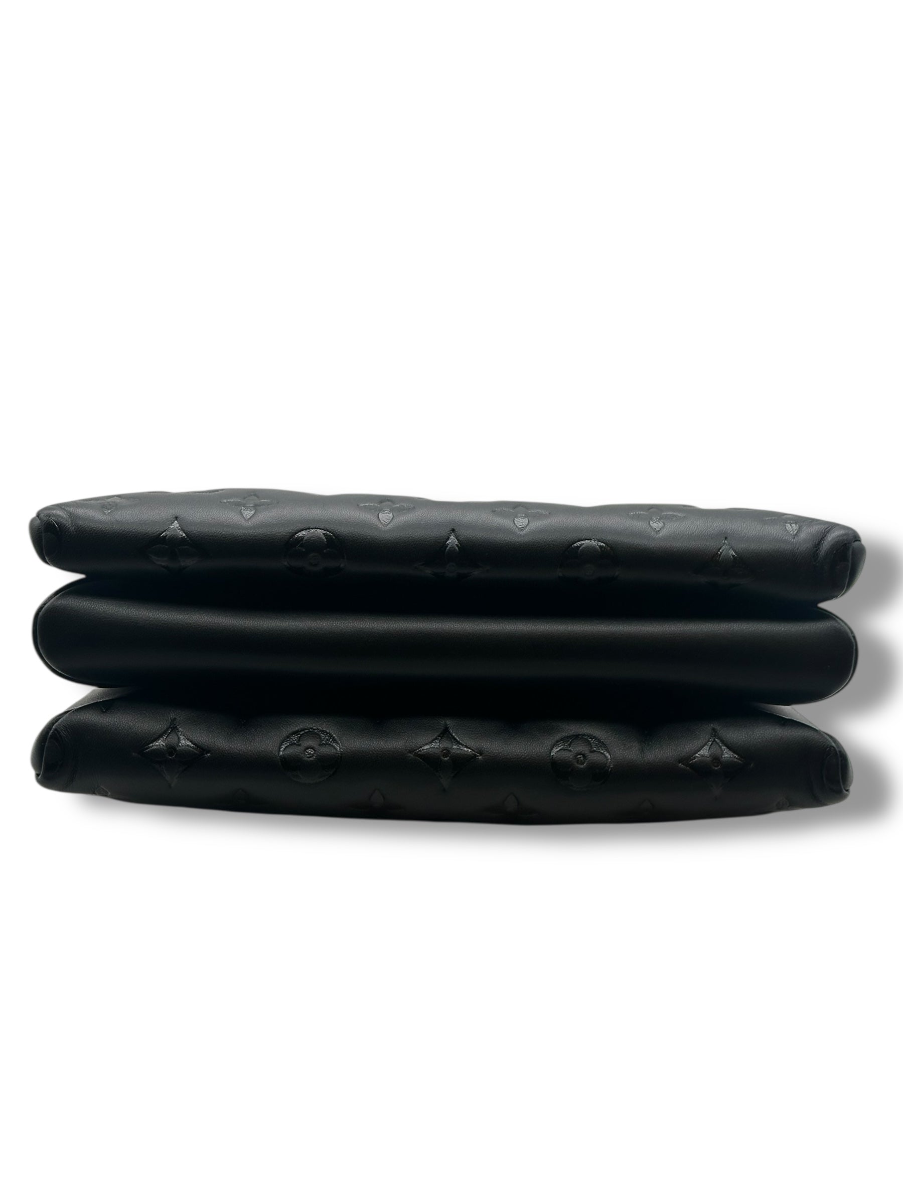 Louis Vuitton - Sac Coussin PM noir