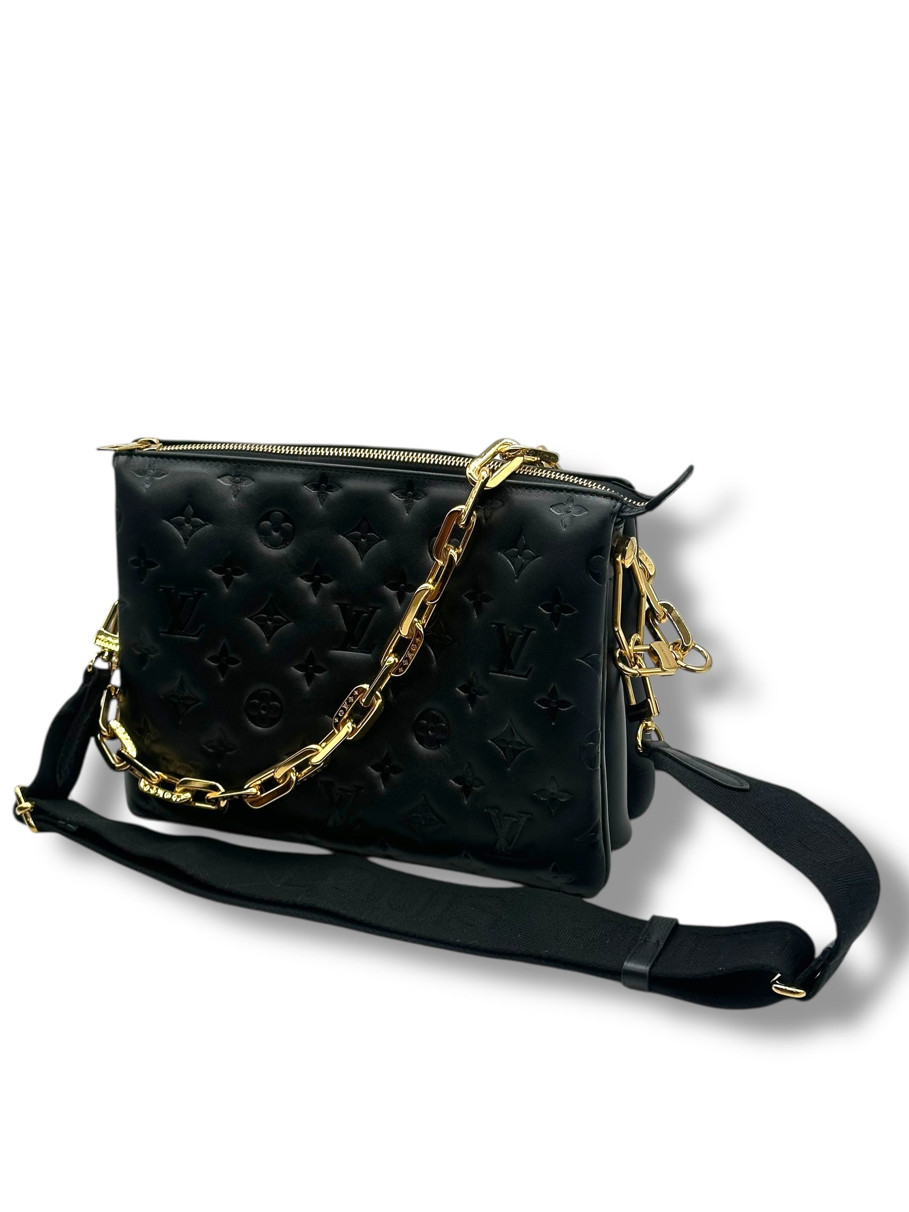 Louis Vuitton - Sac Coussin PM noir