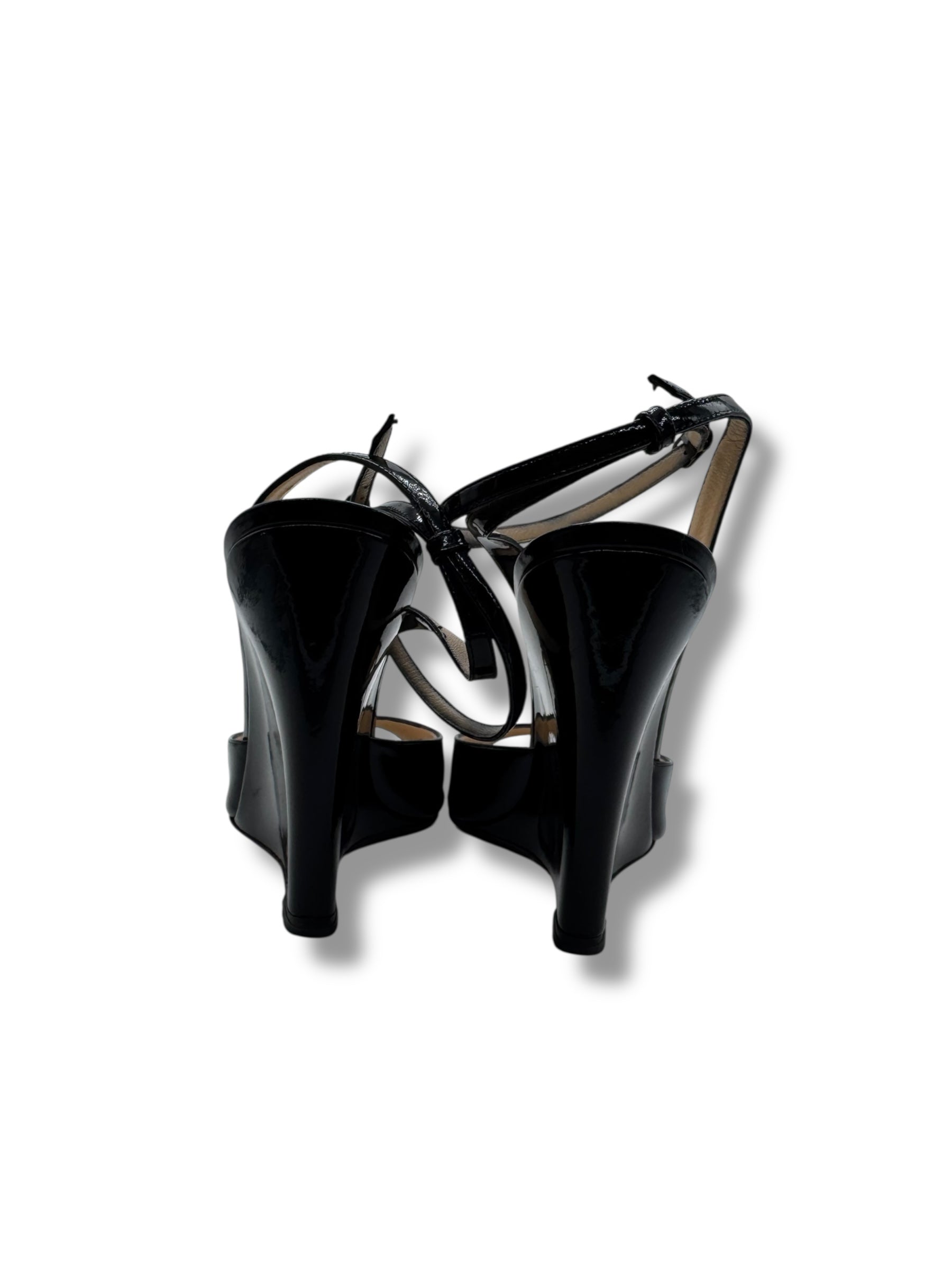 Louboutin - Schwarzer Lack Keilabsatz Gr. 39,5