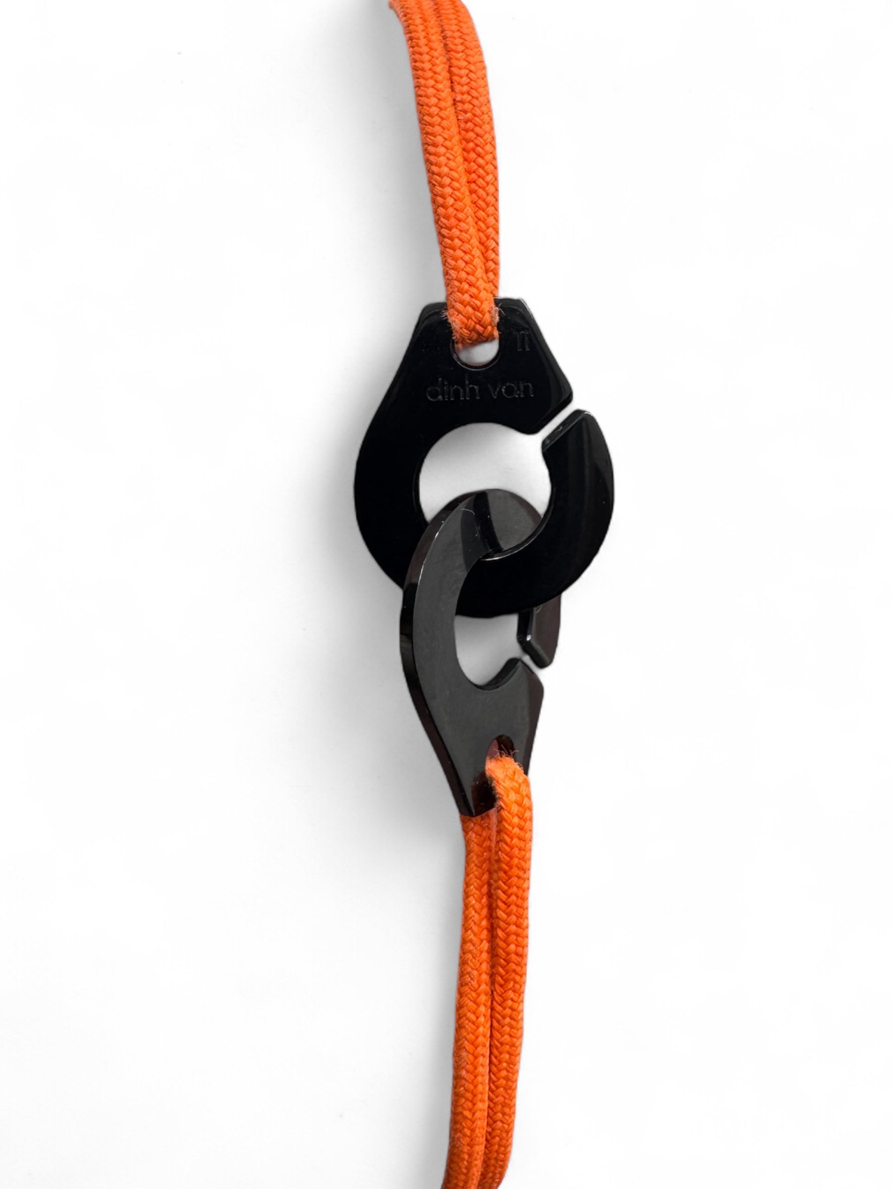 Dinh van - Titan-Armband mit orangen Handschellen TGM