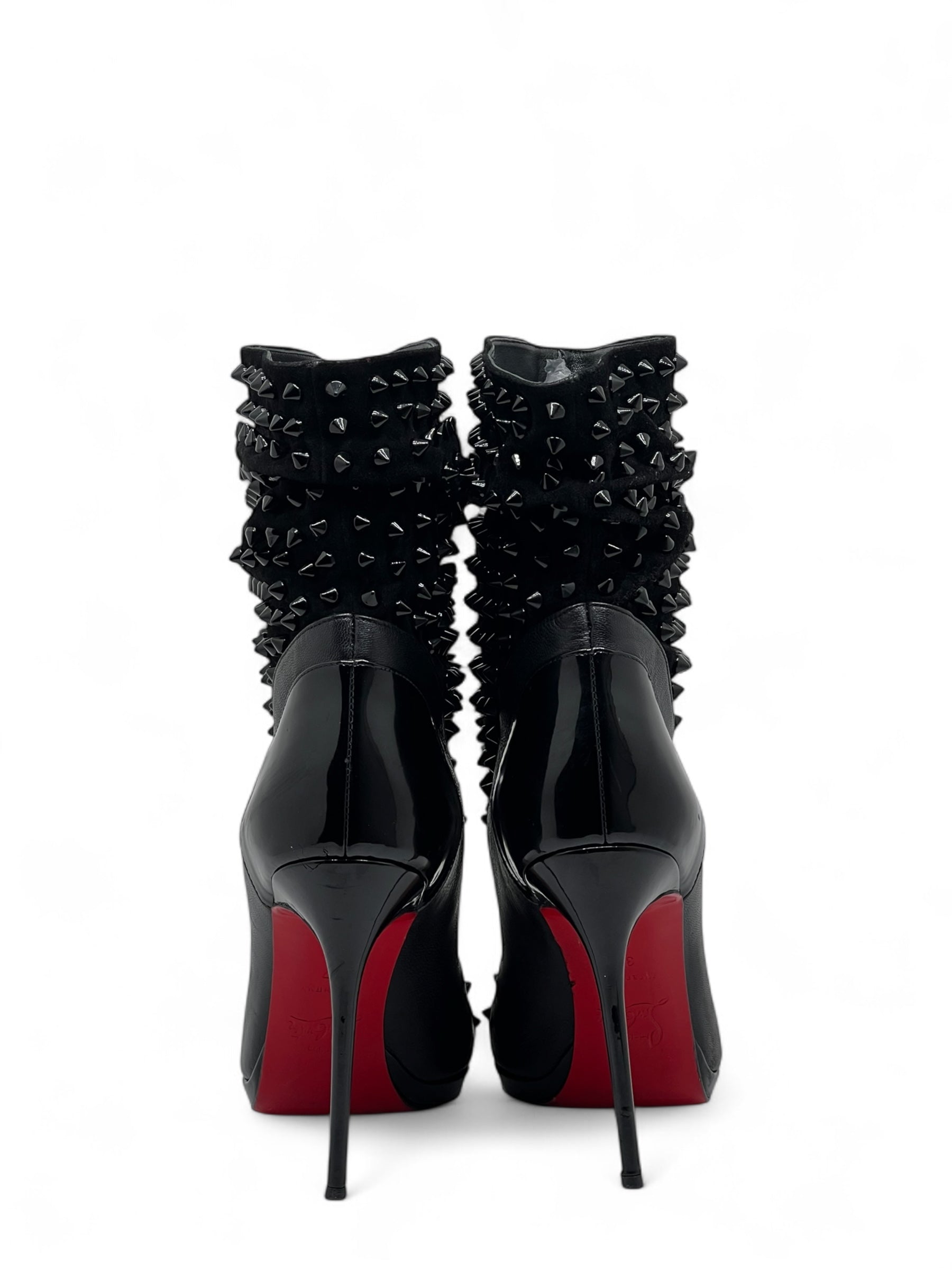 Christian Louboutin - Stiefeletten mit Nieten Gr. 37