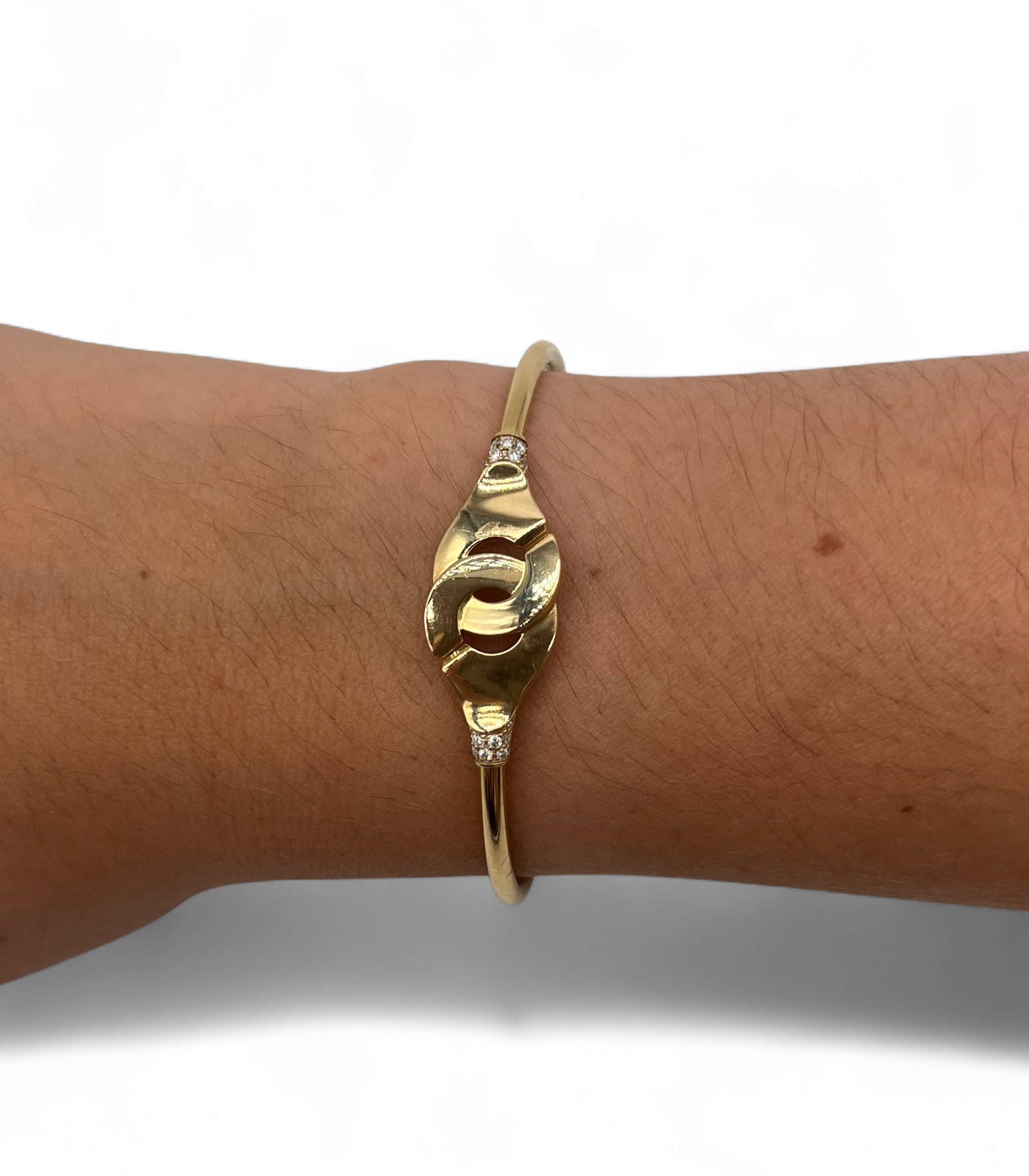 Dinh van - Handschellenarmband aus Gold mit Pavé-Besatz T15