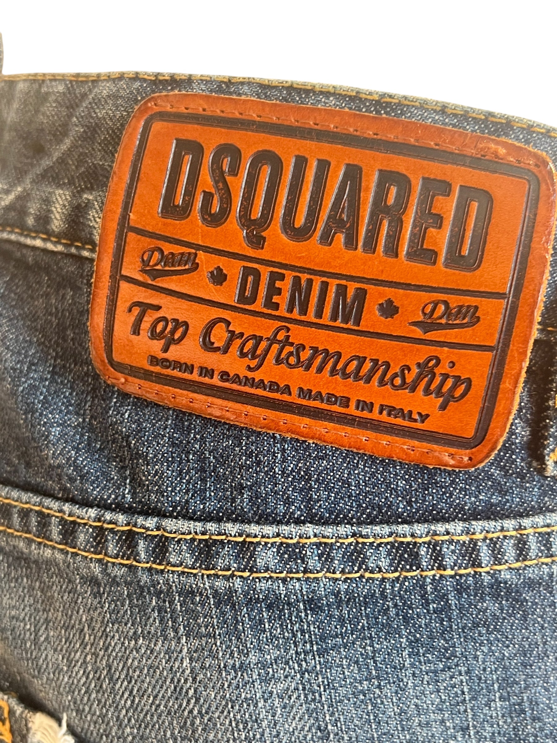 Dsquared - Jean bleu plaque cuir derrière T40