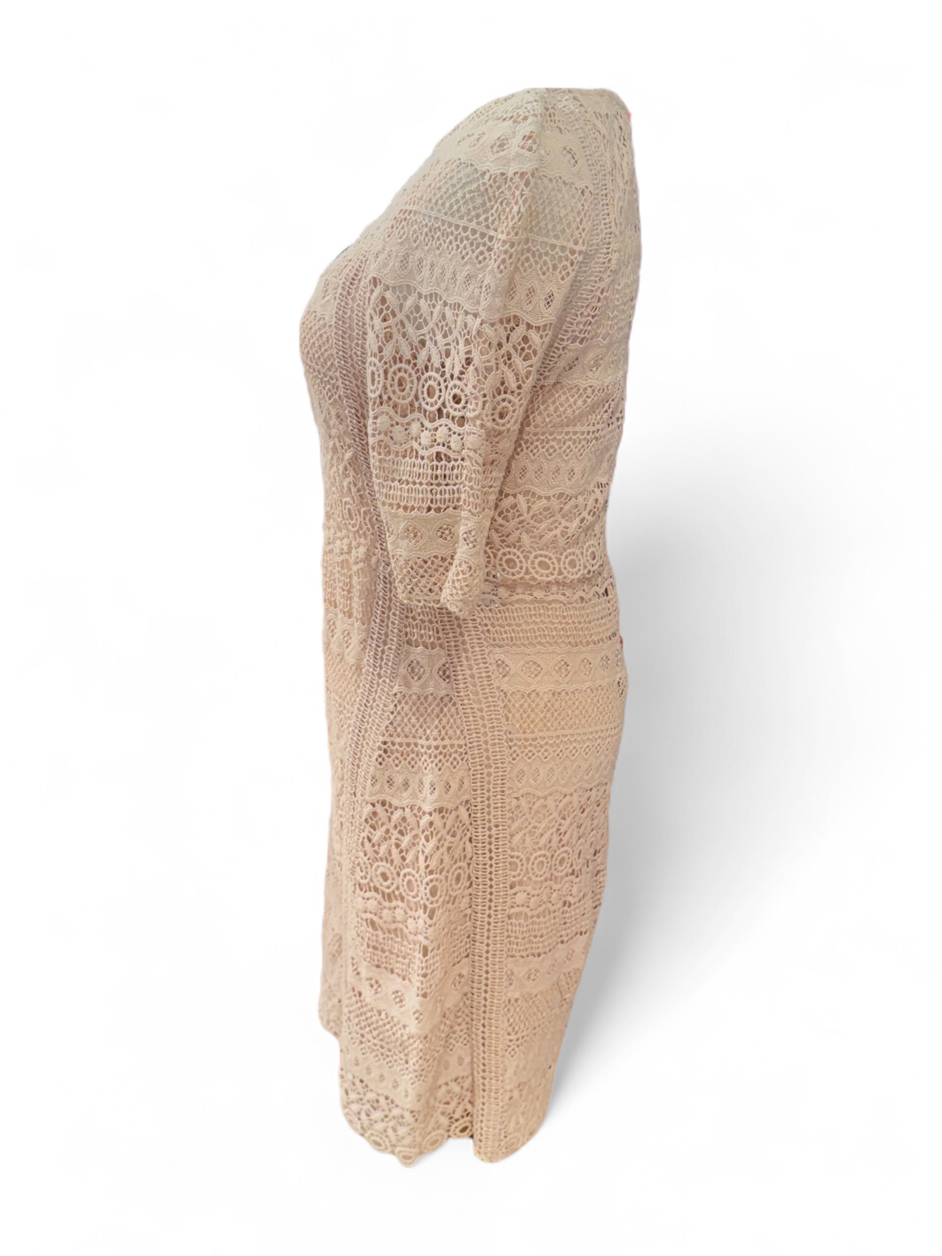 Maje - Robe en dentelle nude T36