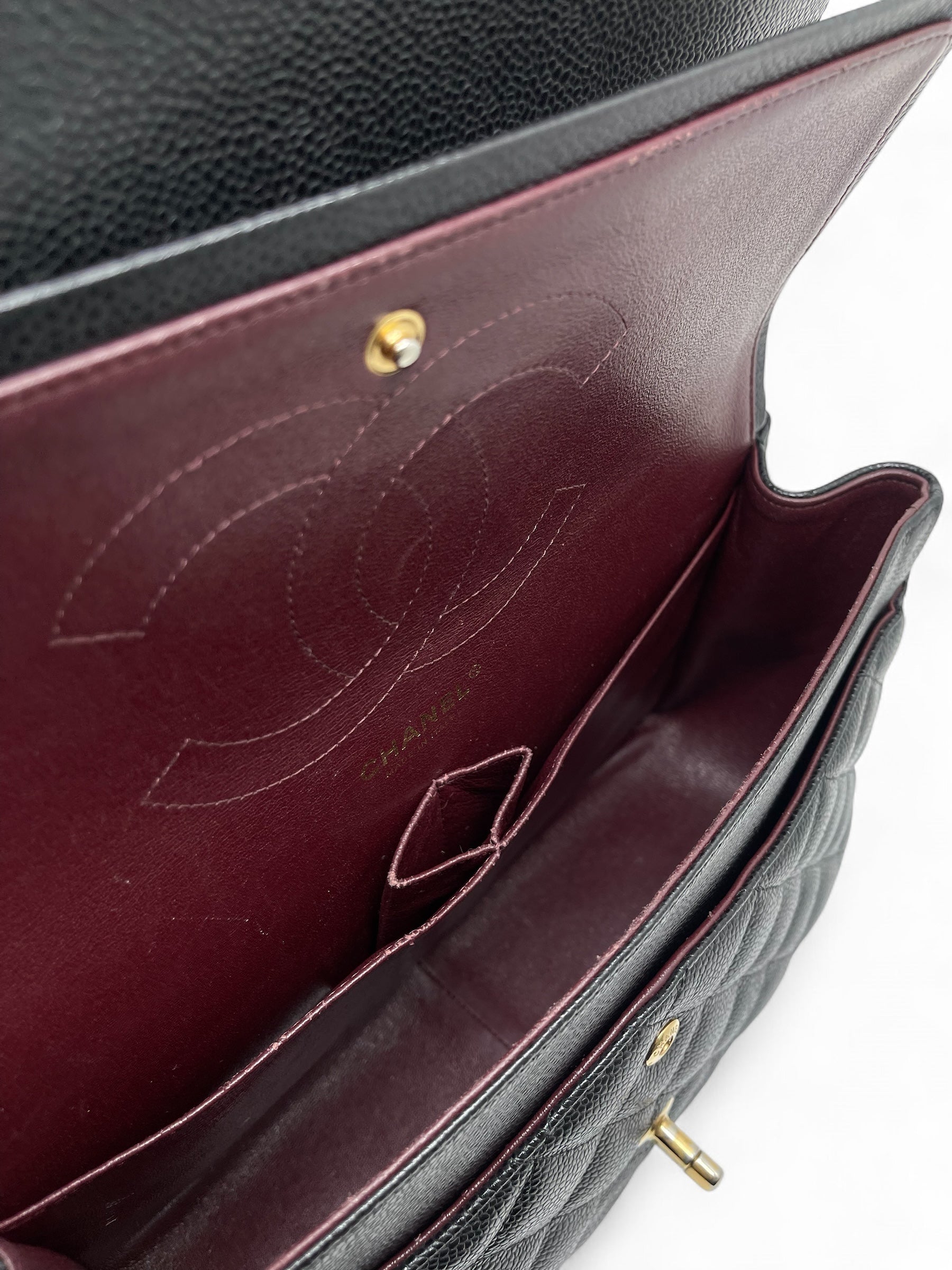 Chanel - Sac Jumbo cuir caviar