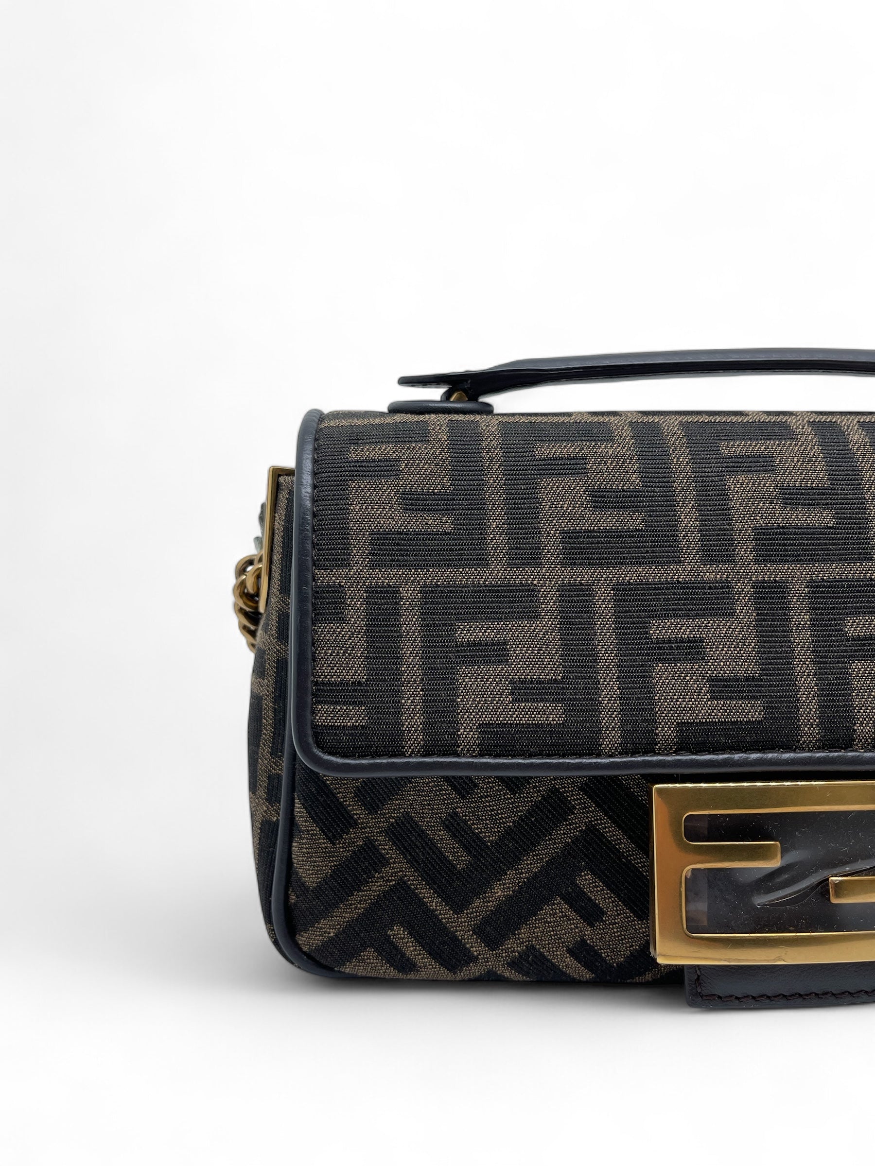 Fendi - Baguette-Tasche Kette Midi